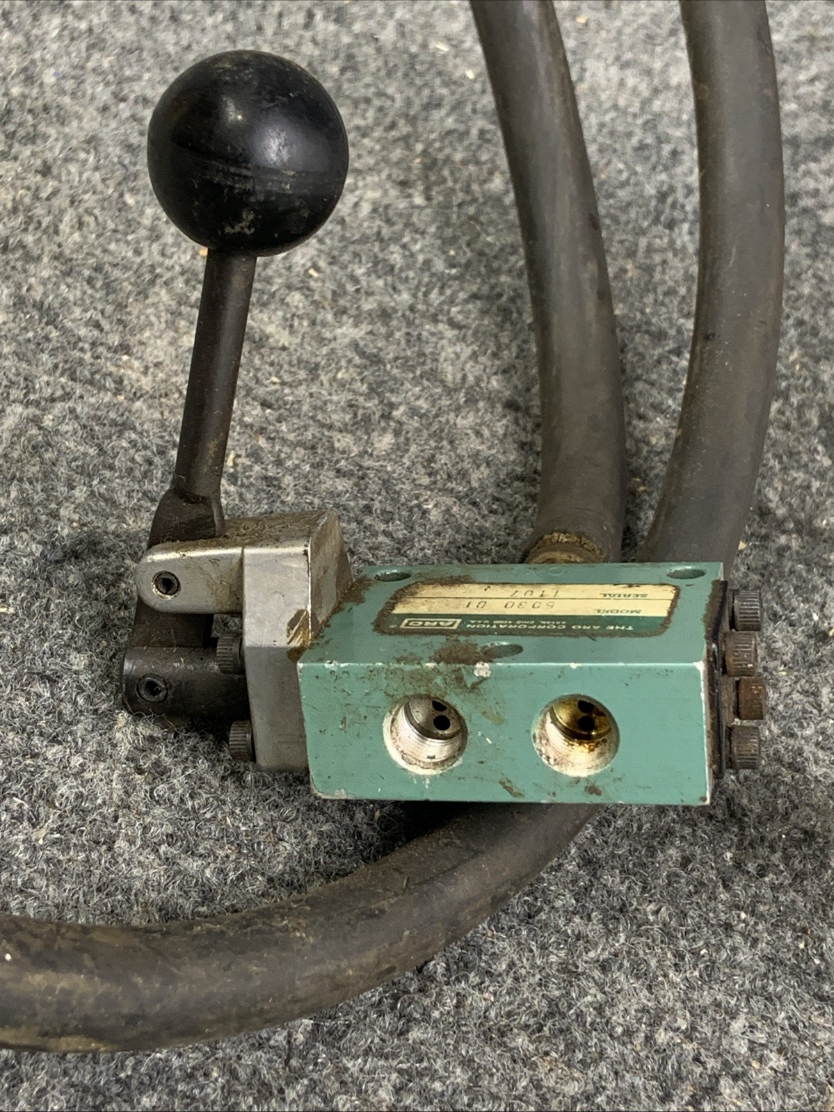 ARO 5030-01 Manual Air Control Valve 3-Way 2 Positions Air Valve Assembly