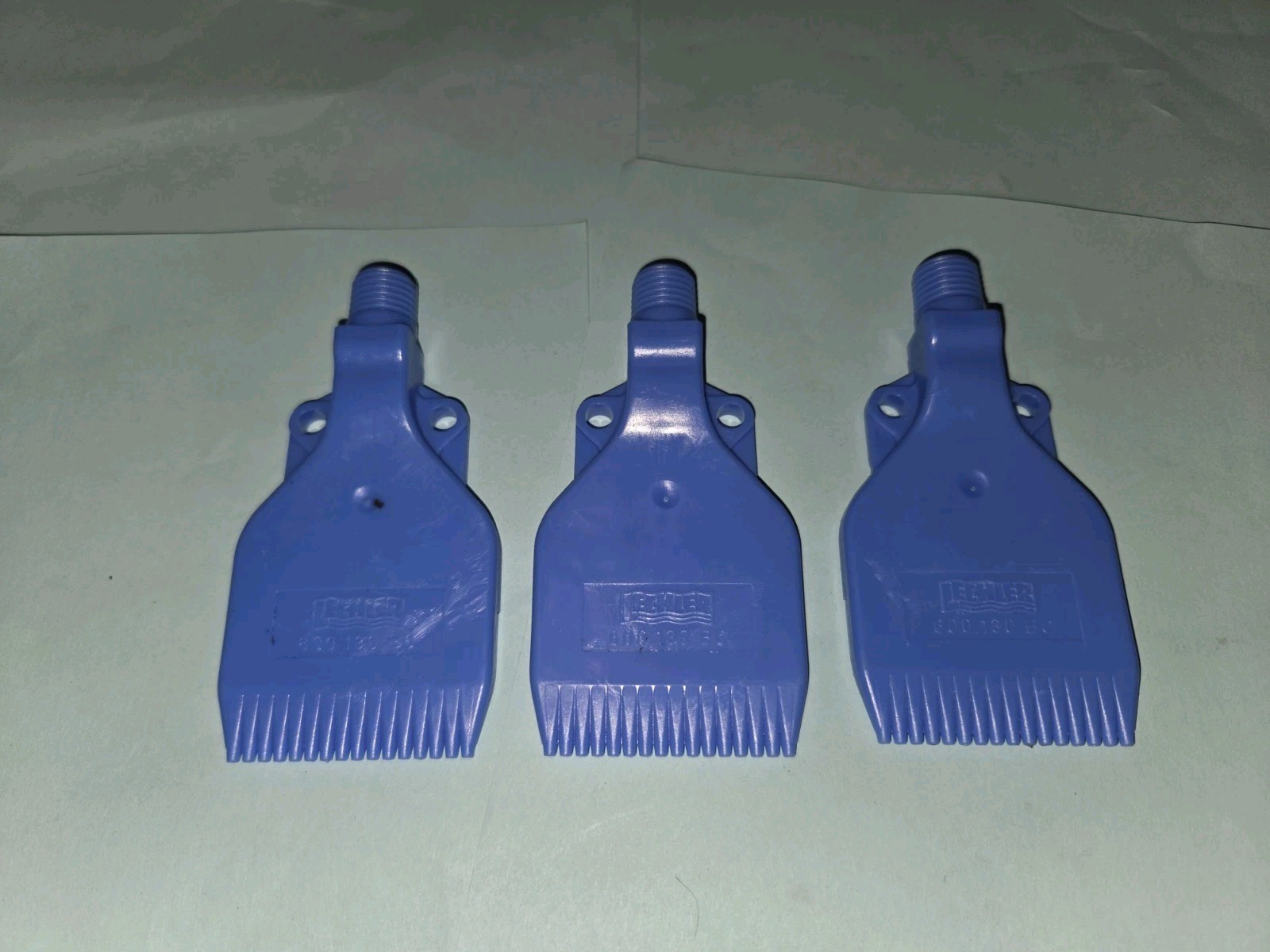 NEW LOT OF 3 GENUINE LECHLER 600.130.BC FLAT JET AIR PRESSURE NOZZLES 1/4″ NPT