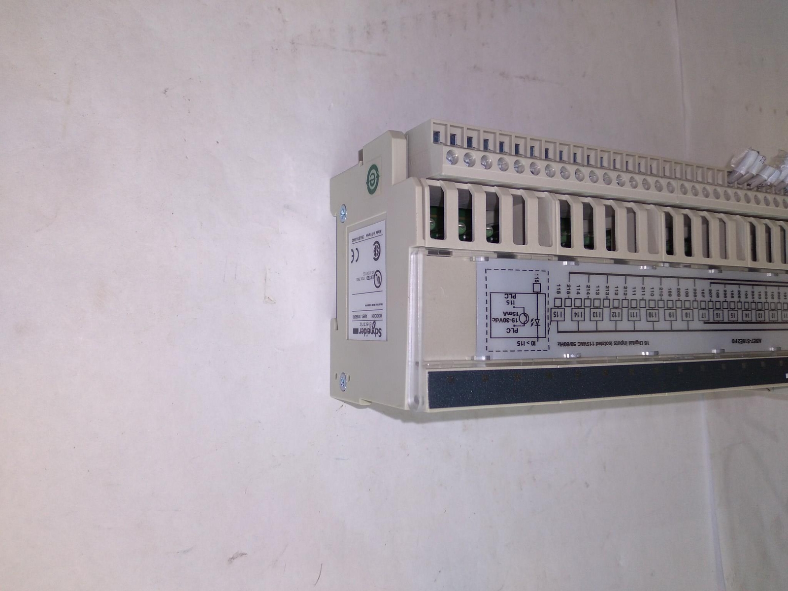 SCHNEIDER ELECTRIC MODICON ABE7-S16E2F0 19-30VDC 15MA