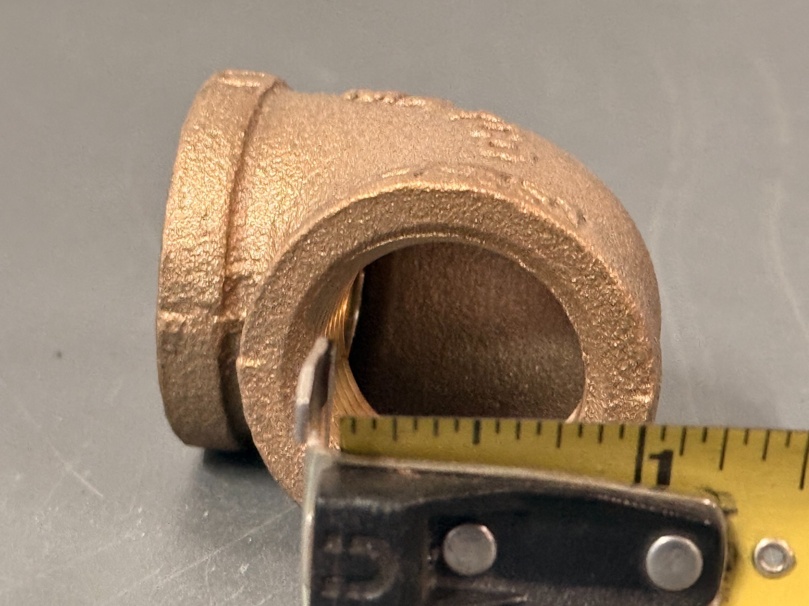 (QTY 5) Matco-Norca 3/4″ x 3/4″ Lead-Free 90° Female Brass Elbows B-L9004LF
