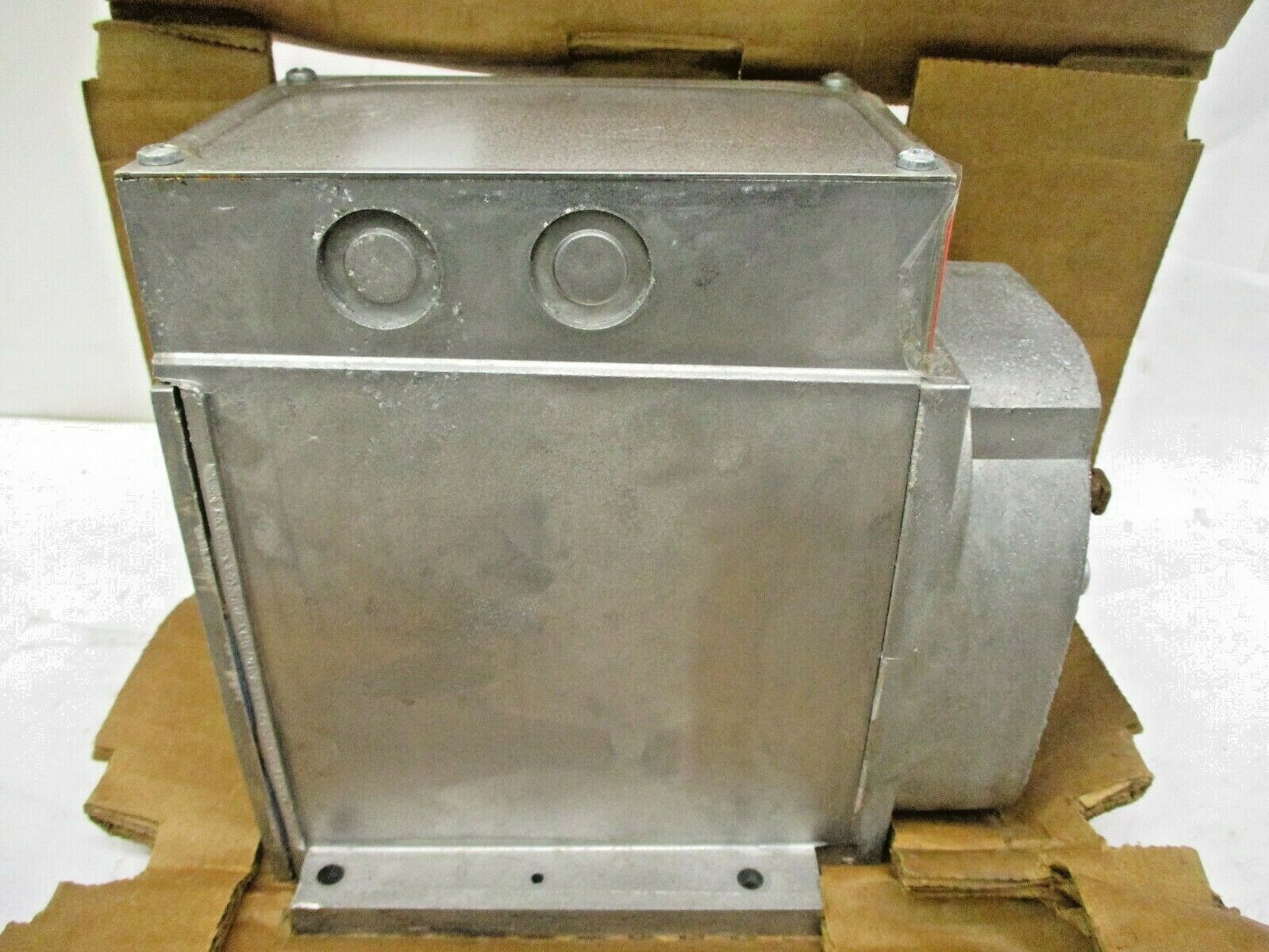 New Open Box Honeywell Modutrol Motor M745A1011 24V 50/60Hz 28W 1.4Amp A4302DH