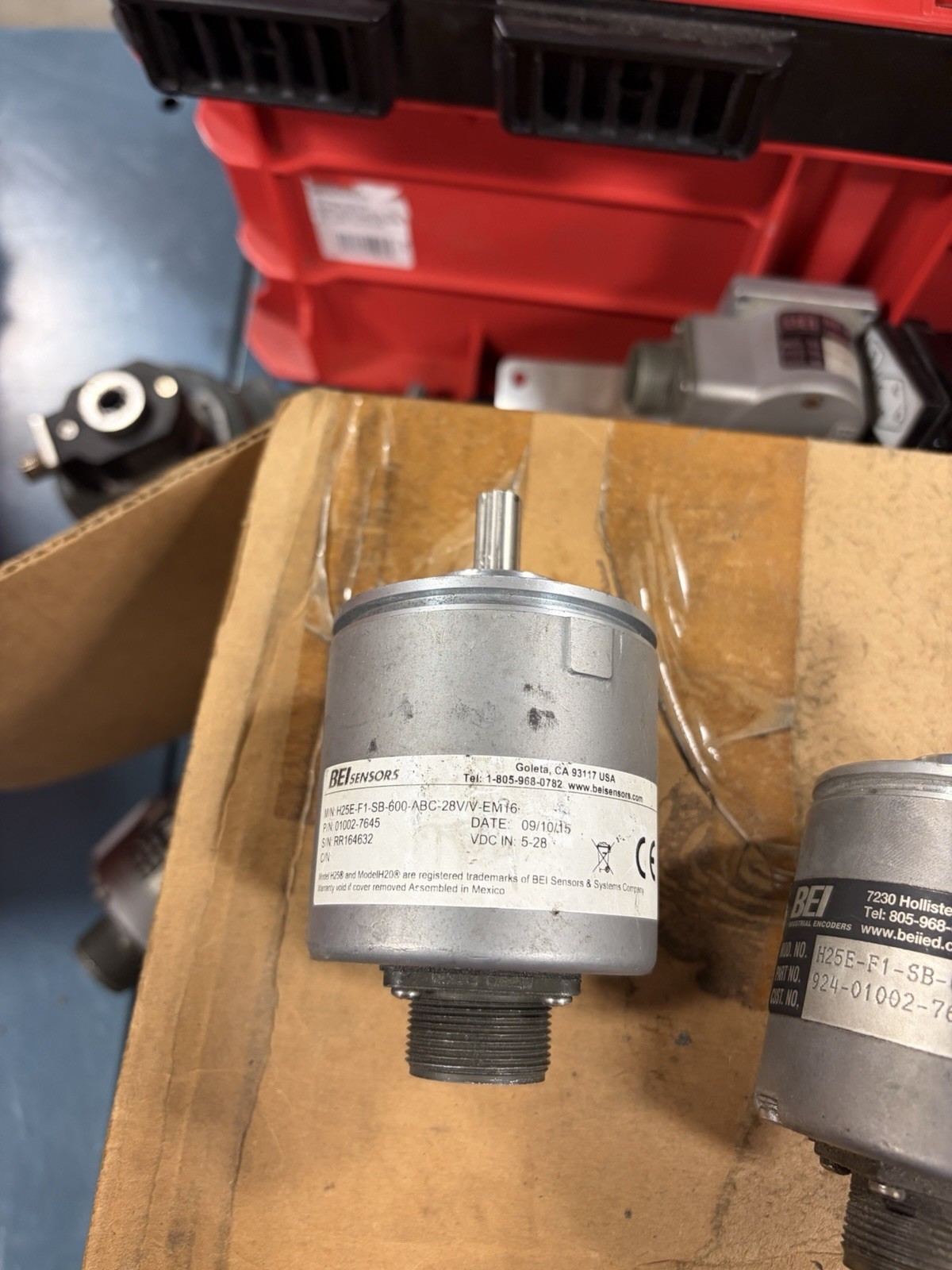 BEI SENSORS H25E-F1-SB-600-ABC-28V/V-EM16 ENCODER USED