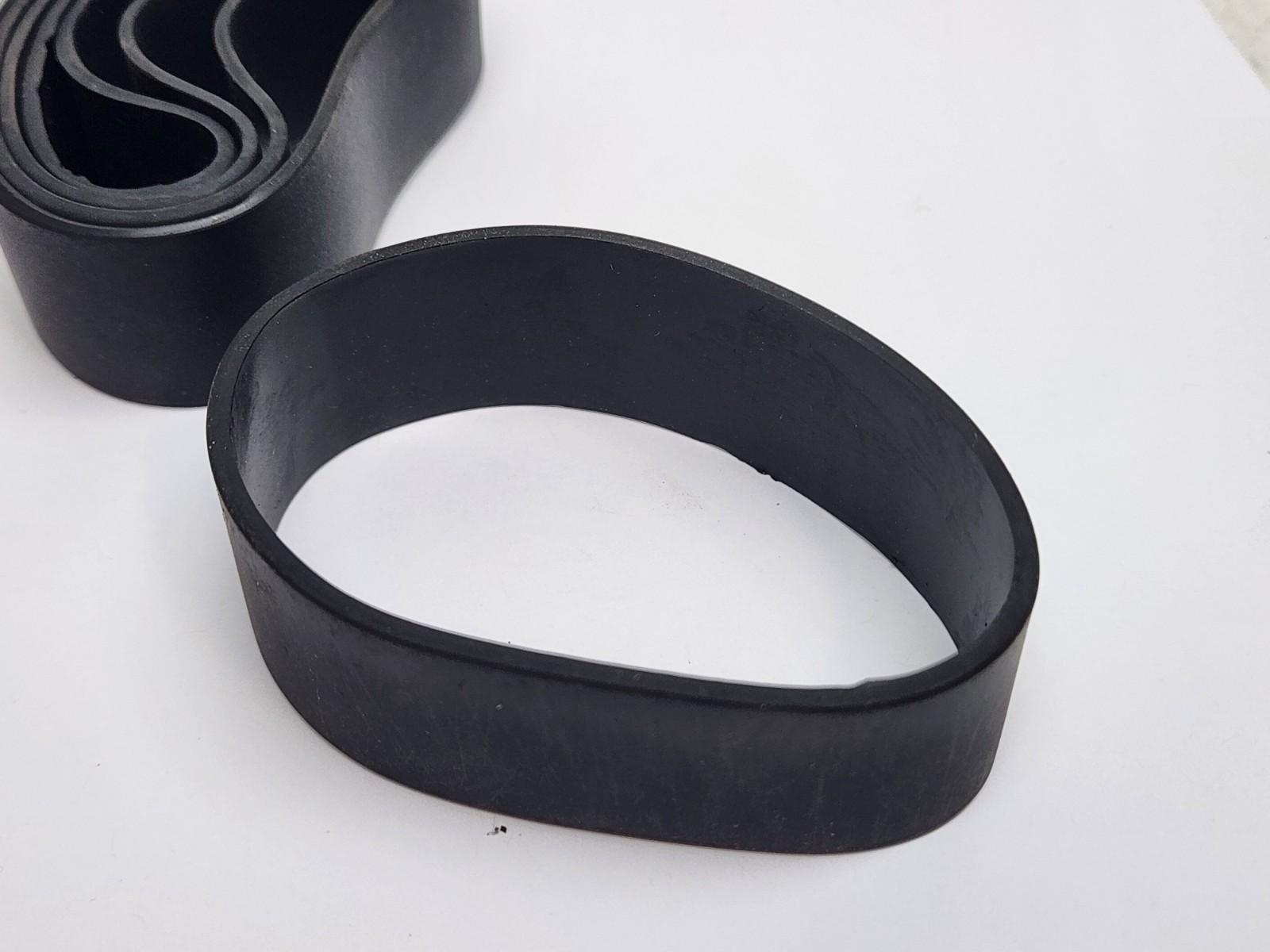 5 pcs! BLACK 4″ Long x 1″ Wide x 5/64″ Thick – Rubber Silicon Band Color Coding