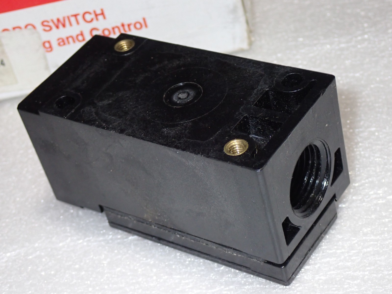 MPV11HD HONEYWELL MICRO SWITCH Photoelectric Sensor NEW