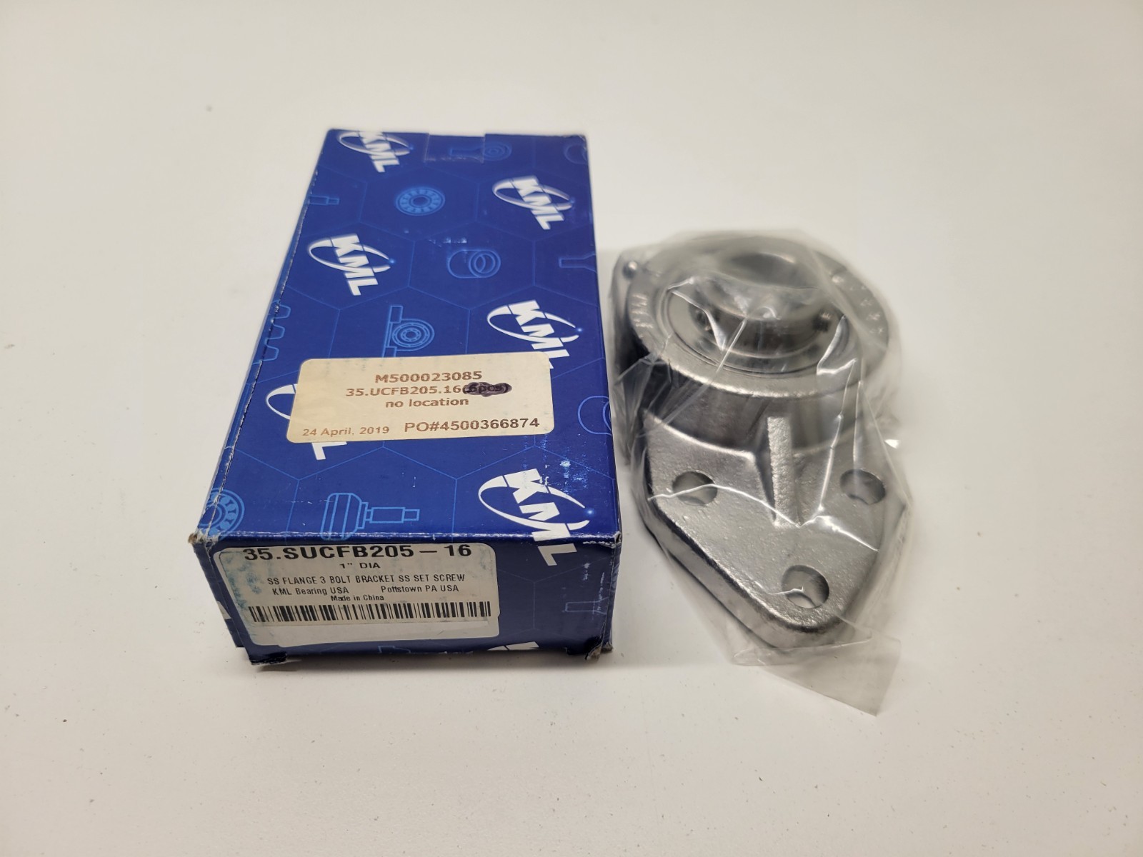 NEW OLD STOCK! KML SS 3 BOLT FLANGE BEARING 35.SUCFB205-16