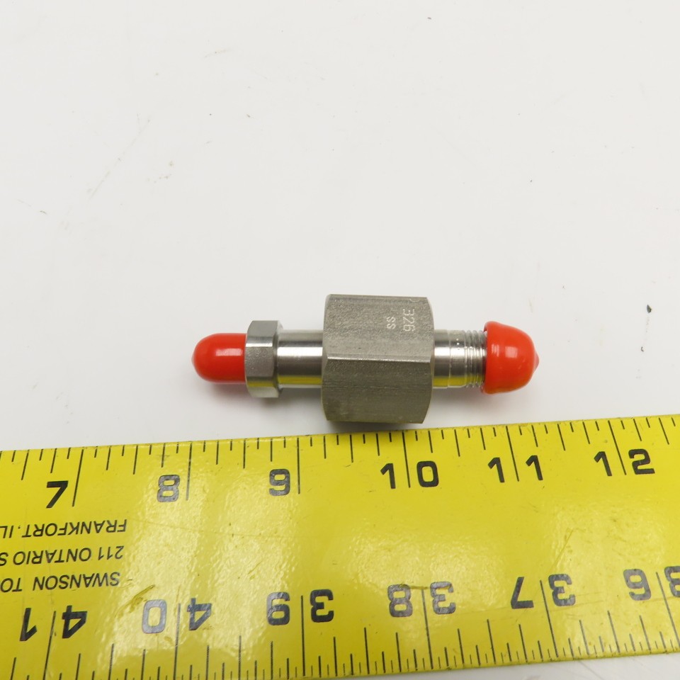 Parker 54 Series 1/4″ NPT x 1/2″ NPT Female Stainless Steel Gas Inlet Connector