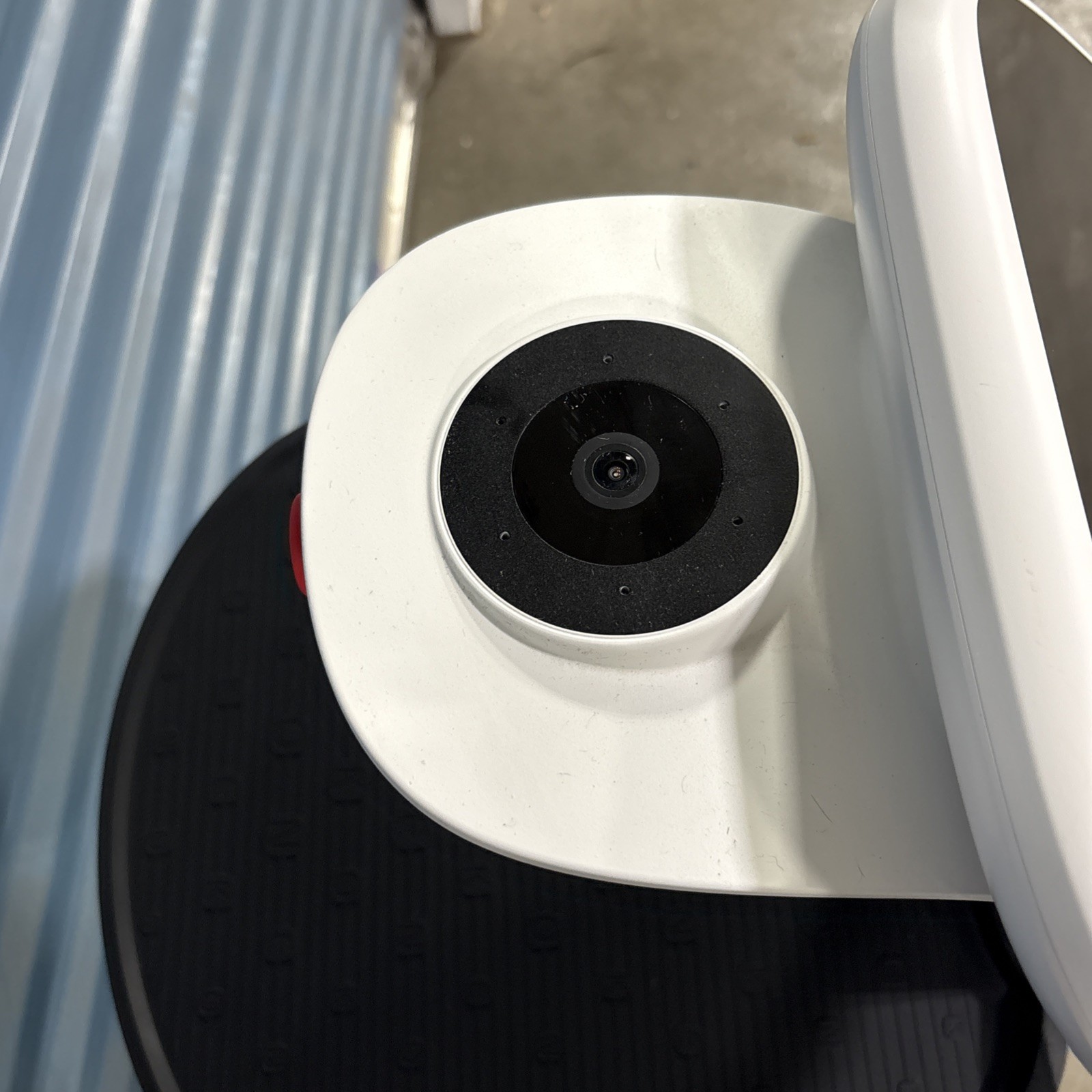Keenon Dinerbot T8 – Personal Assistant Service Robot