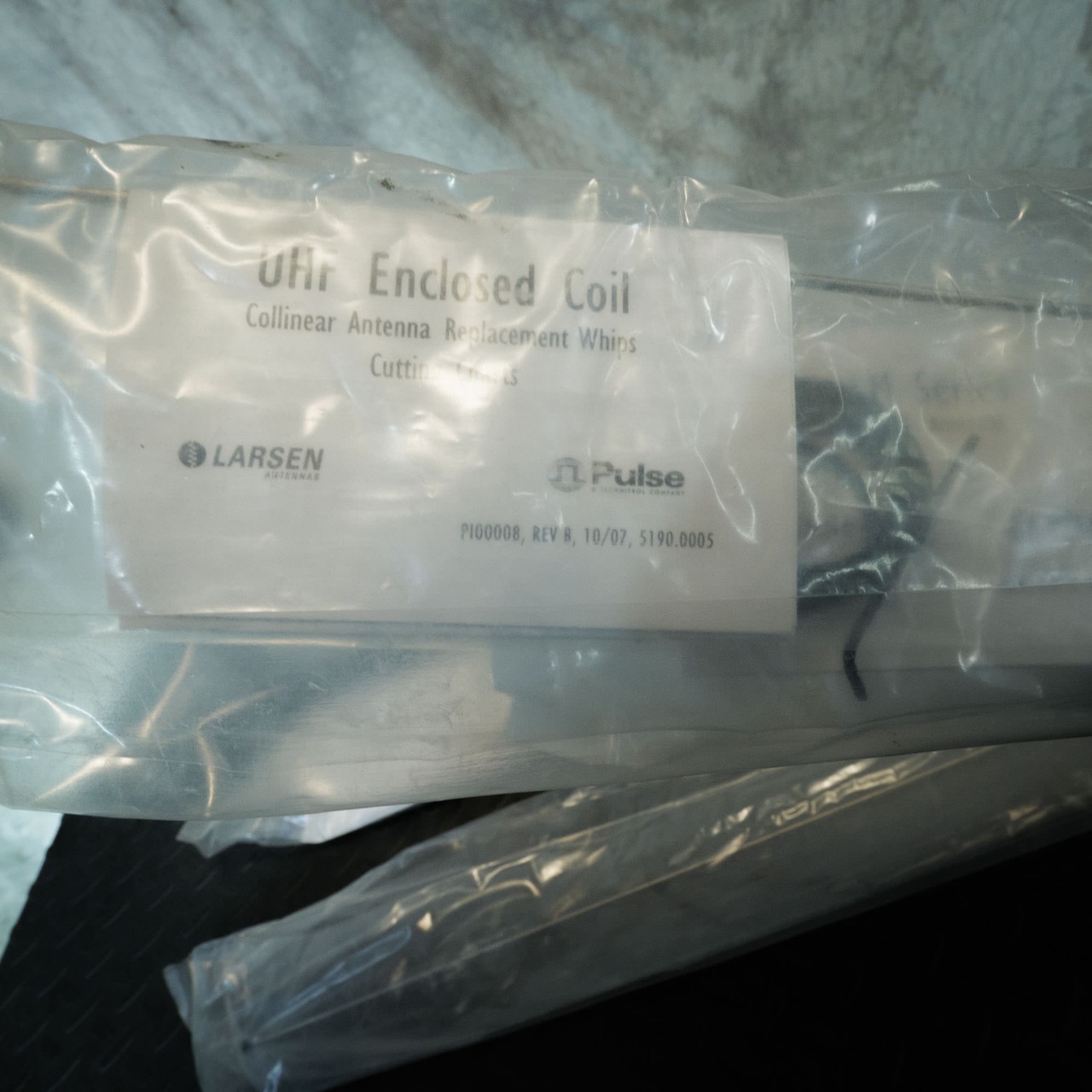 4-Pack of Larsen LM406C UHF Whip Antenna 406-420 MHz NOS