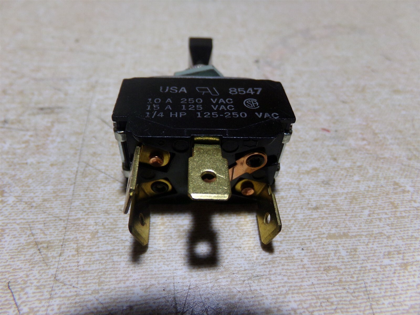 NEW Cutler Hammer 8547 3-Position ON-Off-On Toggle Switch 1/4 HP 125-250VAC