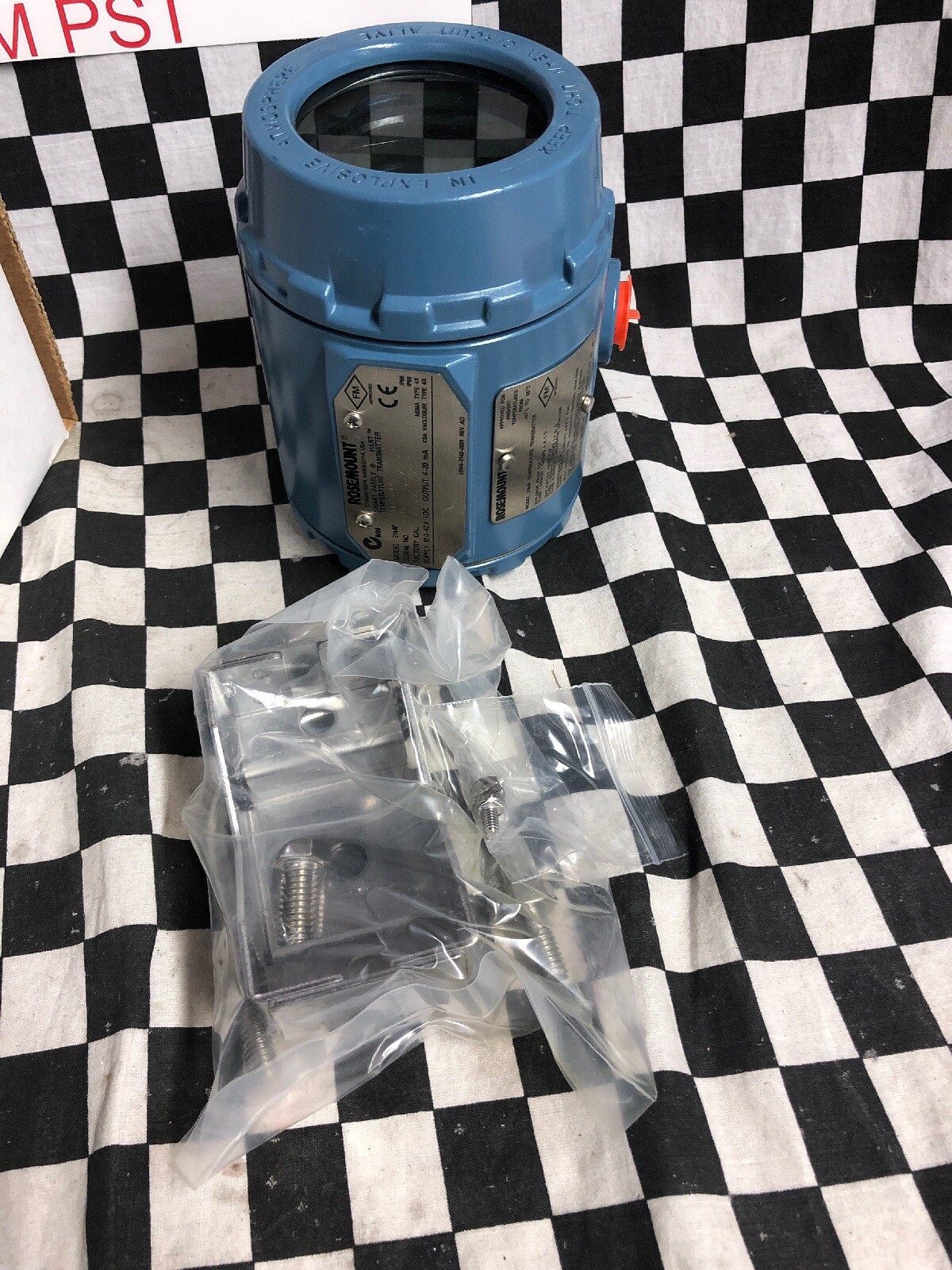 ROSEMOUNT Temperature Transmitter 3144P, 3144P-D1A1E5B4M5, 3144PD1A1E5B4M5