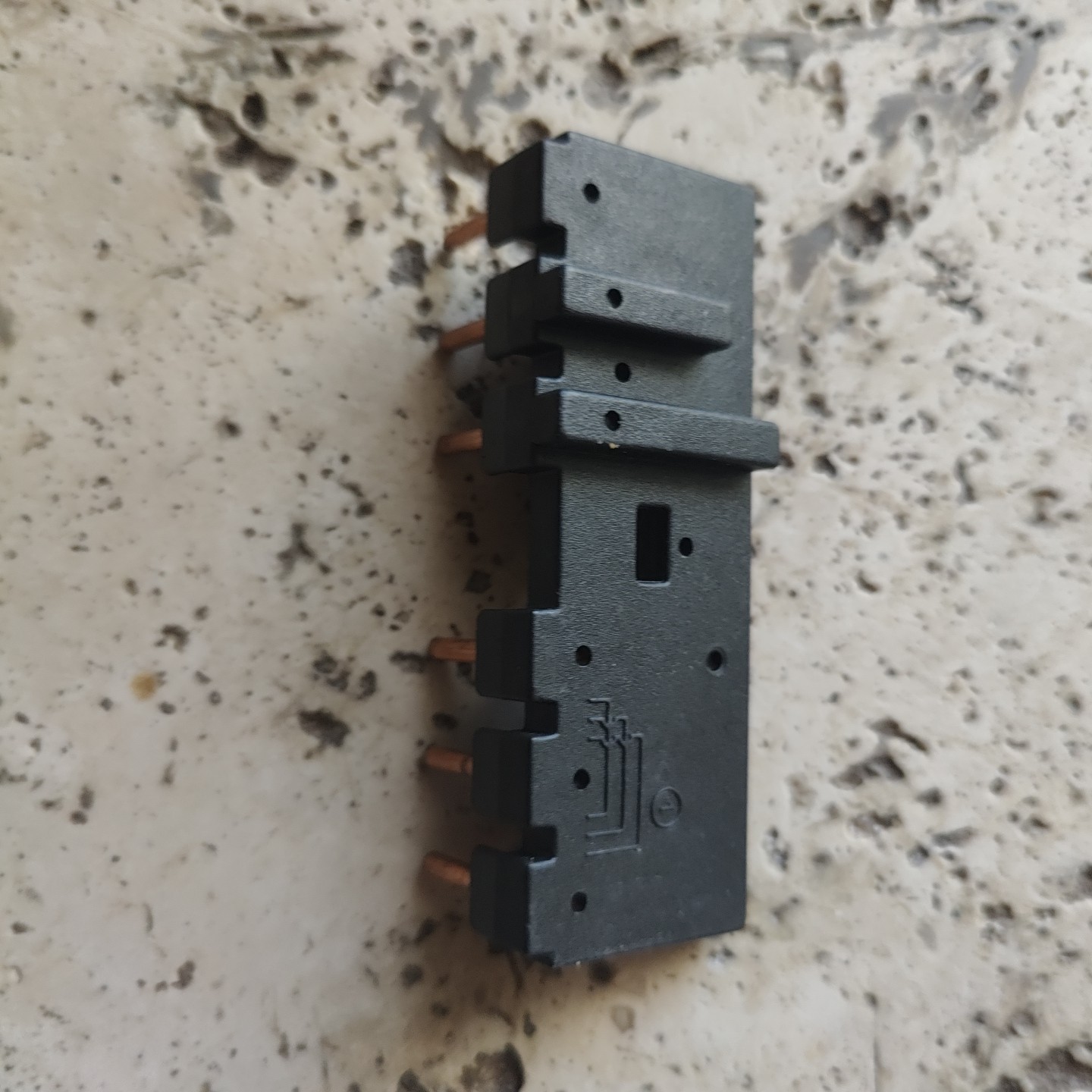 Eaton Klockner Moeller M32XP2 6 pt parallel bus connector