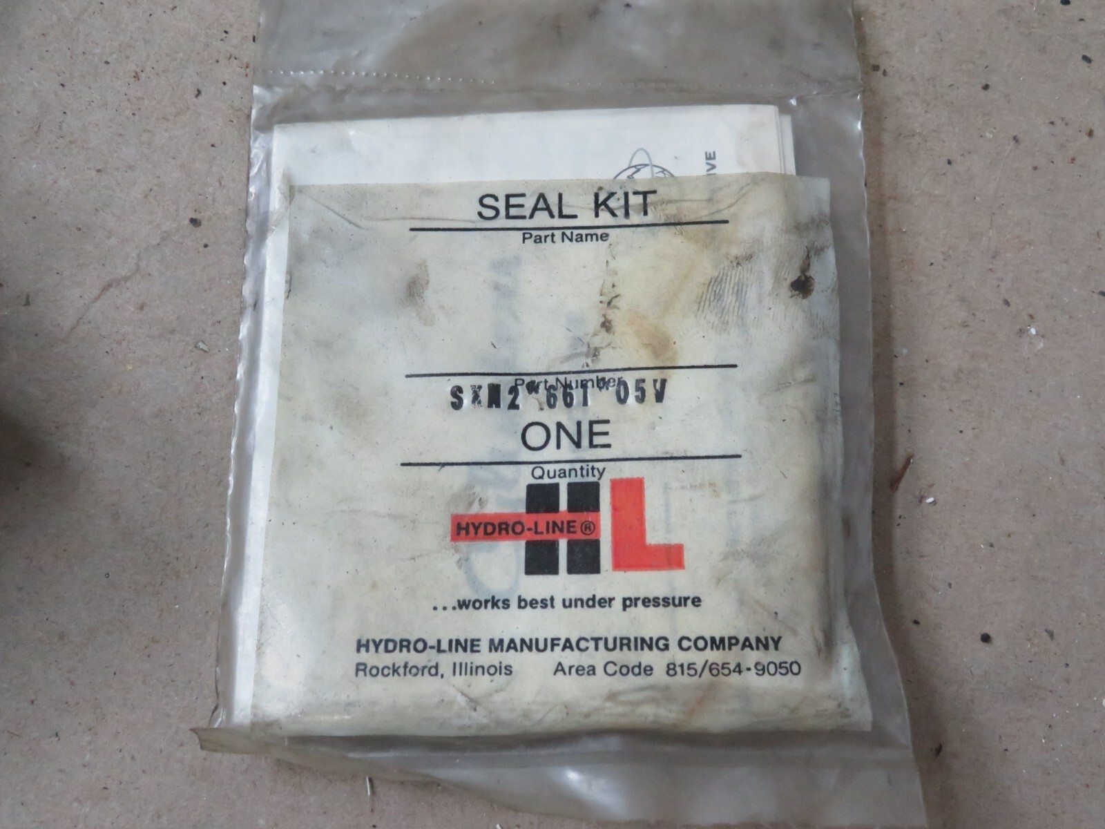 New Hydro-Line Eaton SKN2-661-05V Seal Kit cylinder rod piston danfoss