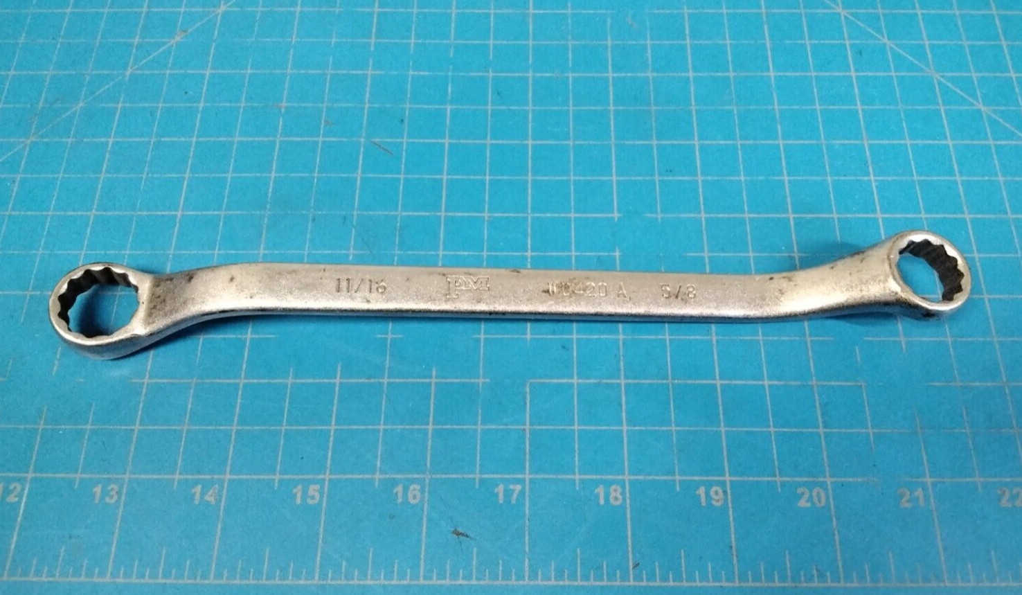Popular Mechanics W0420 Double Box-End Wrench 11/16 X 5/8