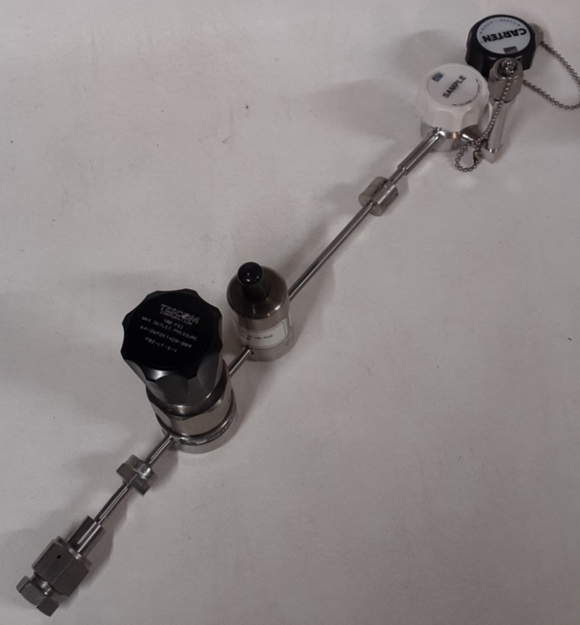 High Purity SS Gas Line Sampling Manifold Carten Valve + Setra Transducer Tescom