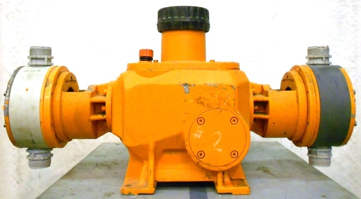 PROMINENT PUMP/STRAINER WITH BALDOR MOTOR VM3554, 1 1/2HP, 1725RPM, 3 PH