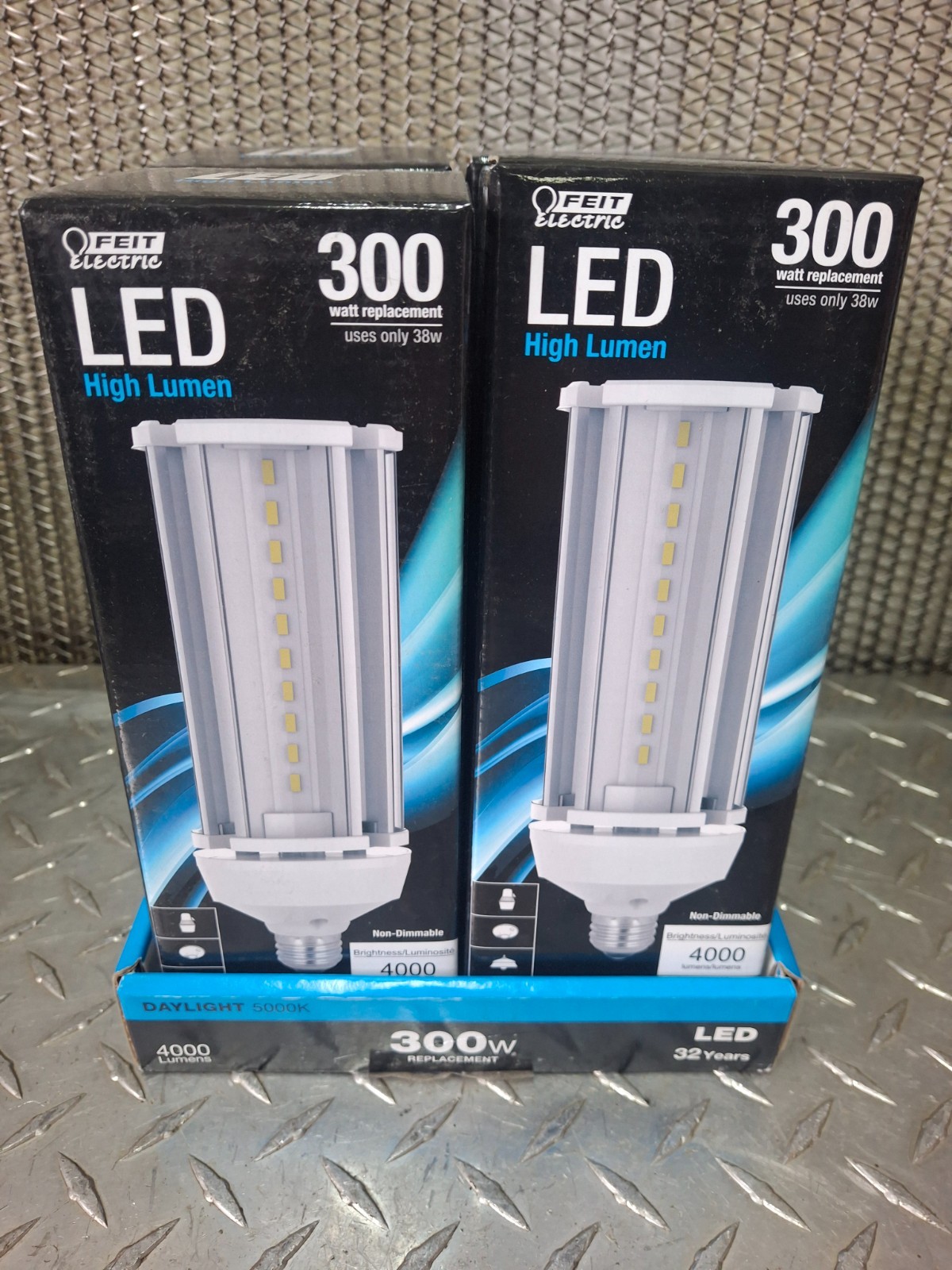 Feit Electric LED High Lumen C4000/5K/LED E26 Ultra Bright Motion Sensor