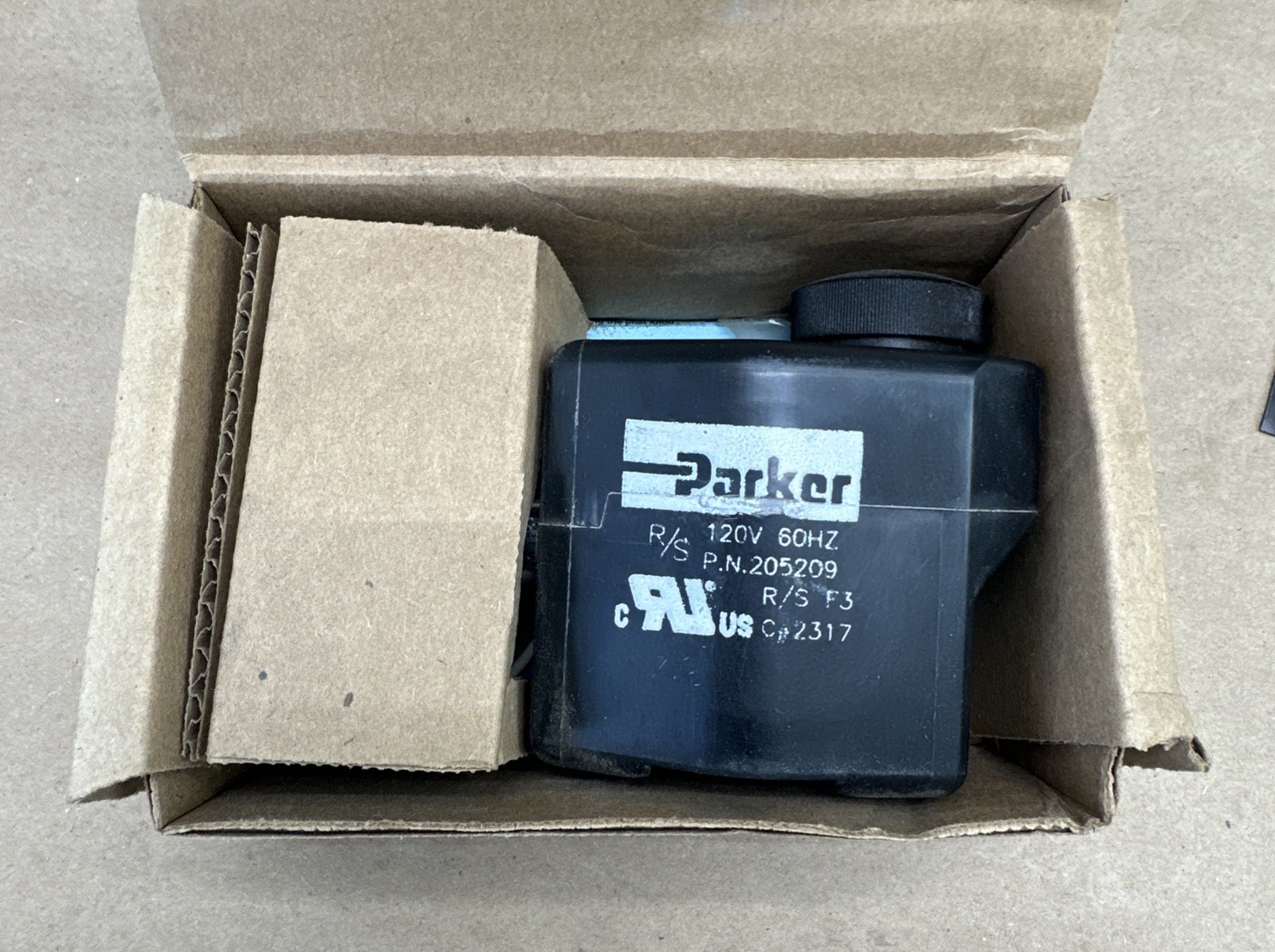 PARKER 205209 Industrial Refrigeration Solenoid Coil 120V 60Hz – NEW IN BOX 🇺🇸