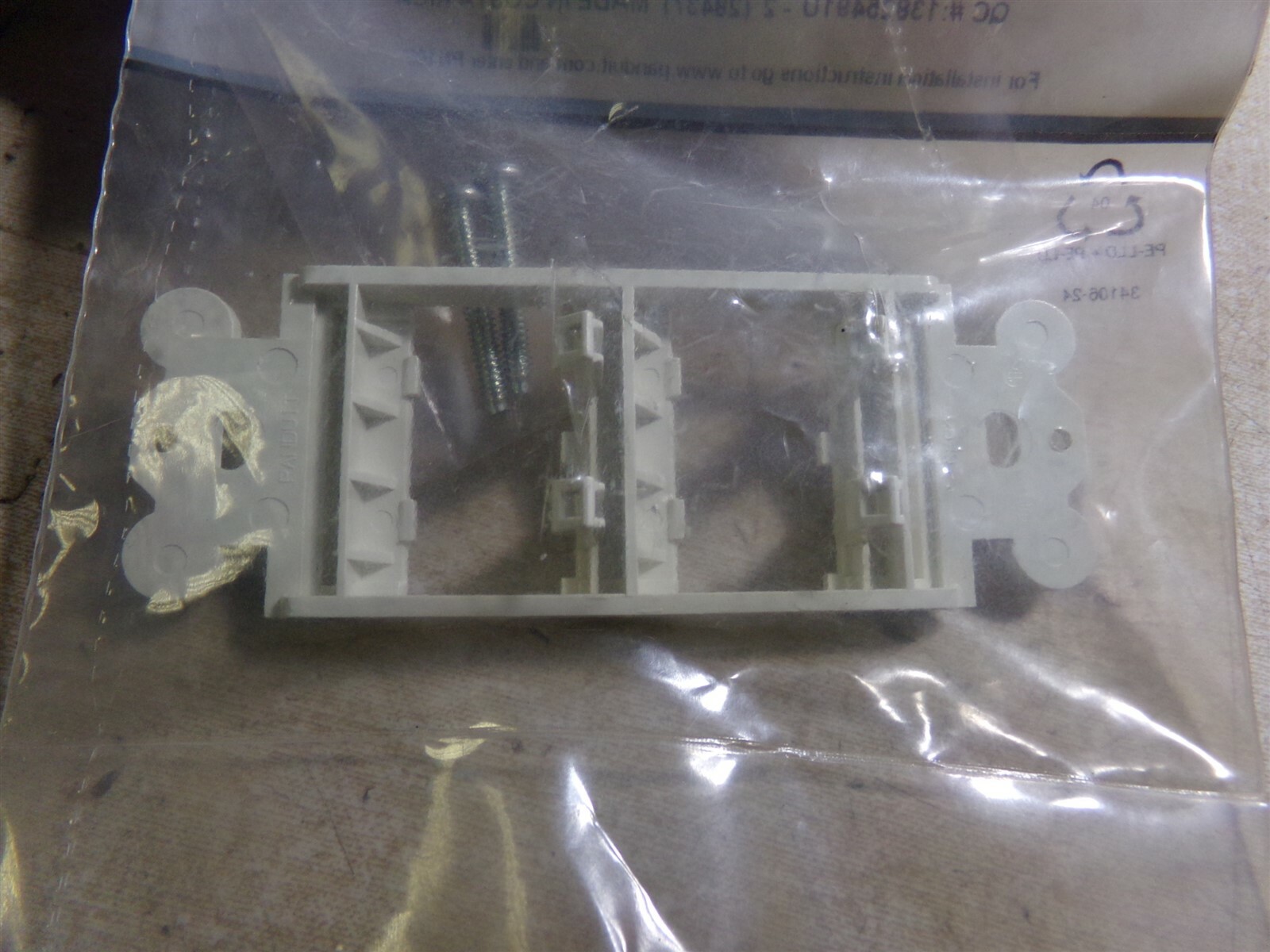 NEW Panduit CFG41W MIni-Com 4-Position Frame C *FREE SHIPPING*