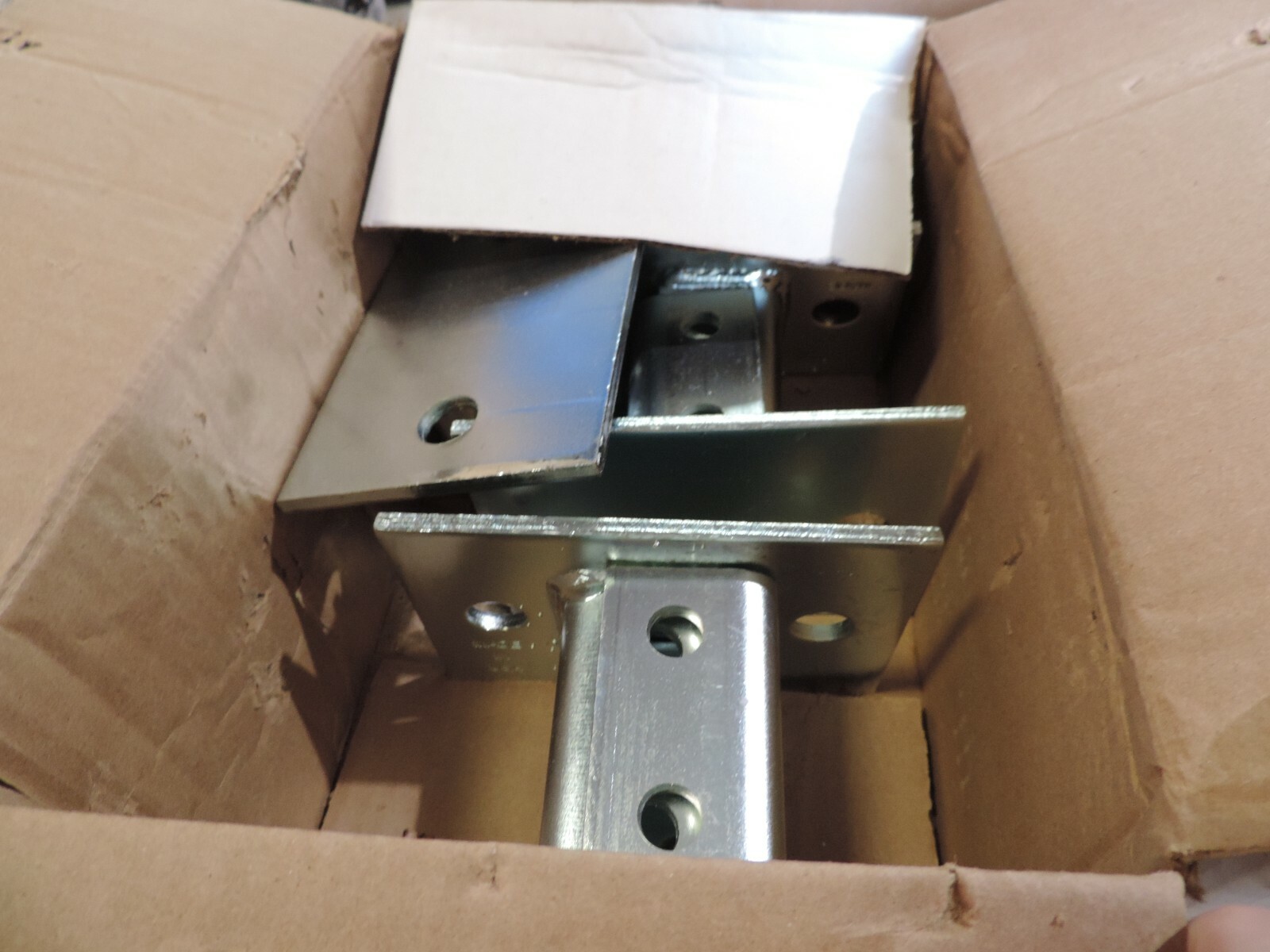 Post Base Single Channel 4×6 base-1/4 inch thick 2 hole P10 0000EG