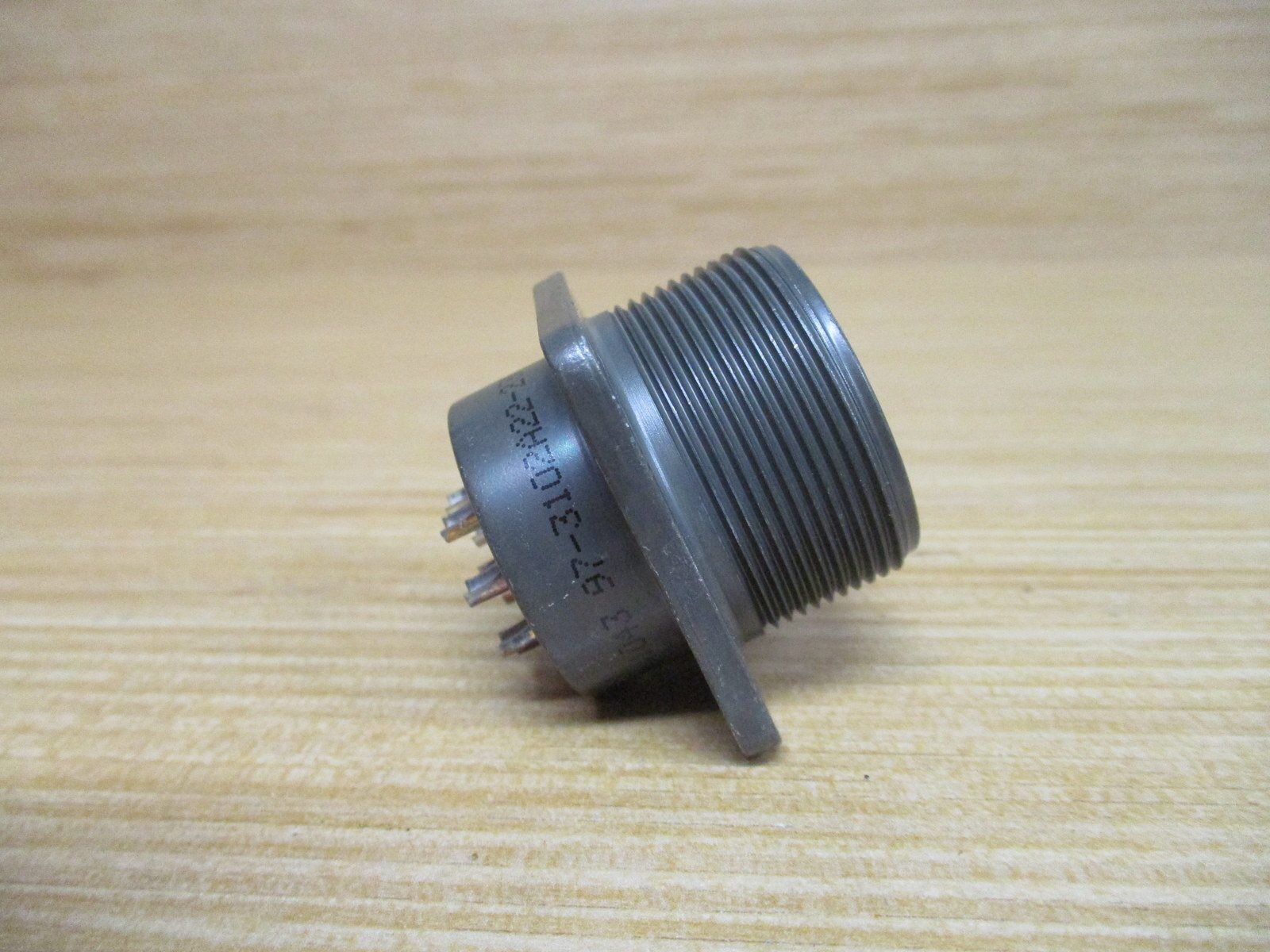 Amphenol 97-3102A22-23P Circular Connector 973102A2223P