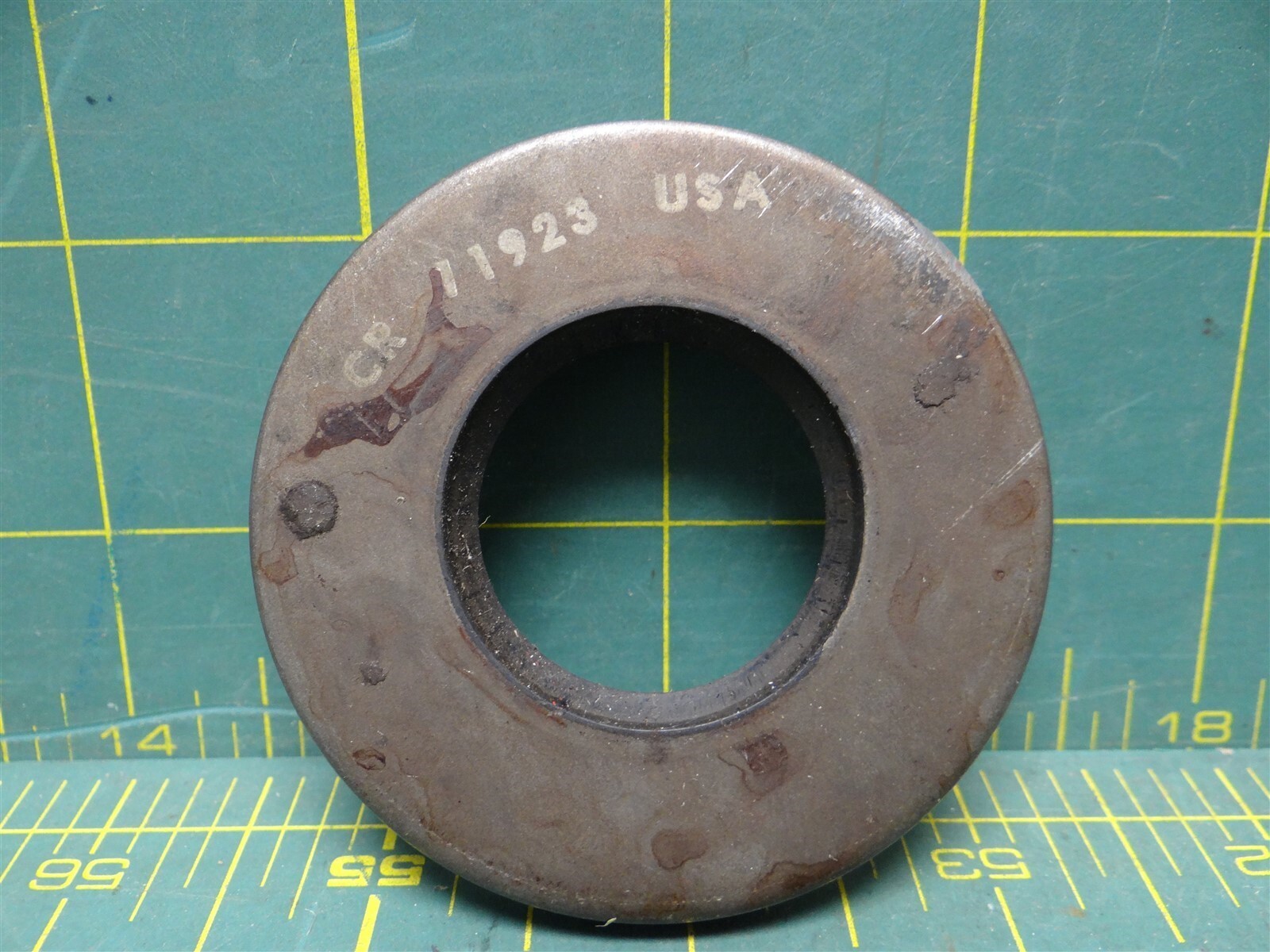 CR Industries 11923 Radiant Joint Oil Seal