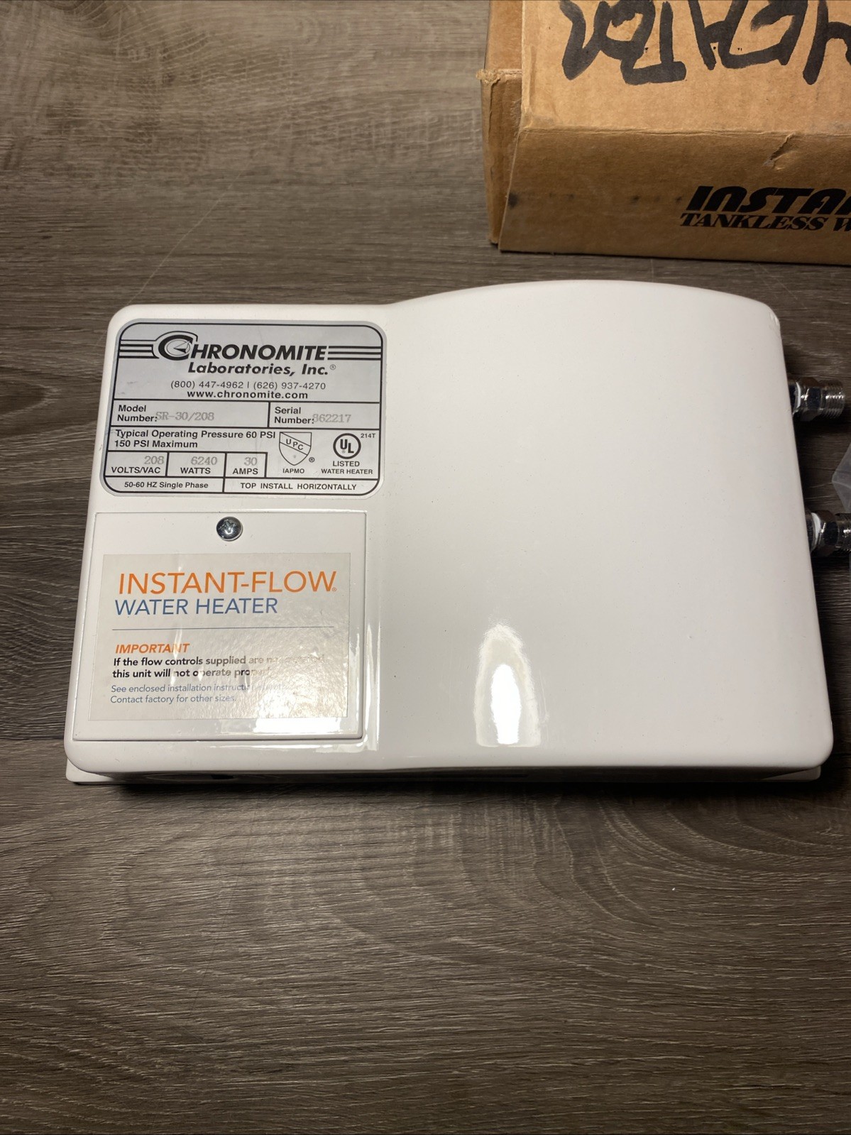 Chronomite SR-30/208 Tankless Electric Water Heater 6240W Point-of-Use