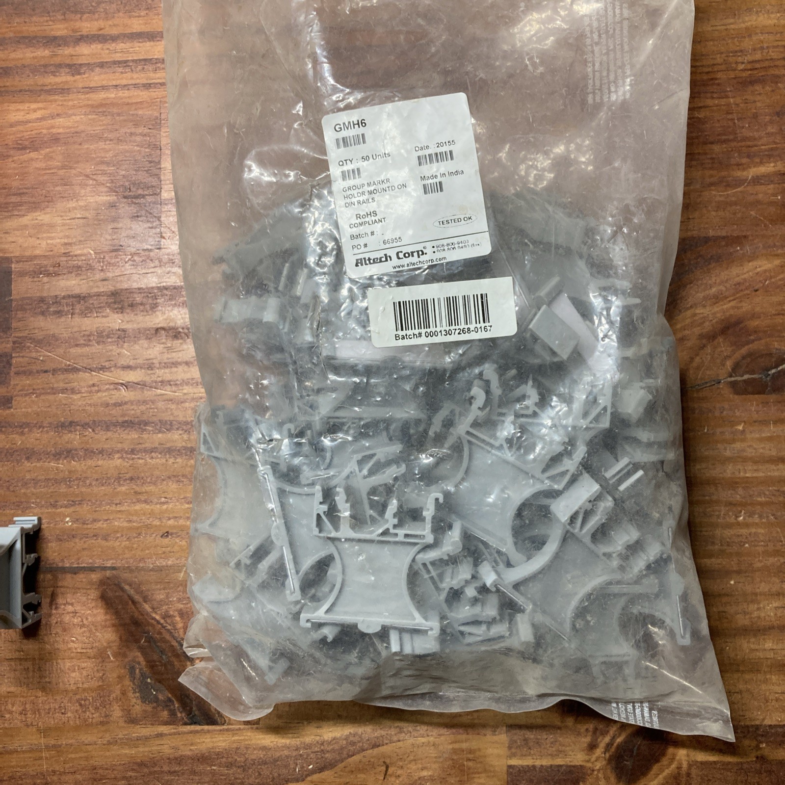 Altech Corp GMH6 Qty of 50. Group Marker Holder Mount On Din Rails