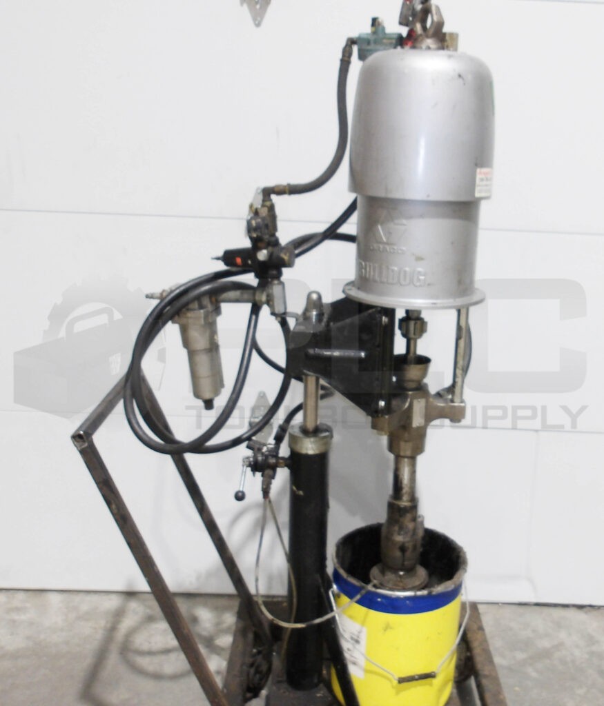 GRACO BULLDOG 231115 SINGLE POST RAM SERIES D02C PUMP