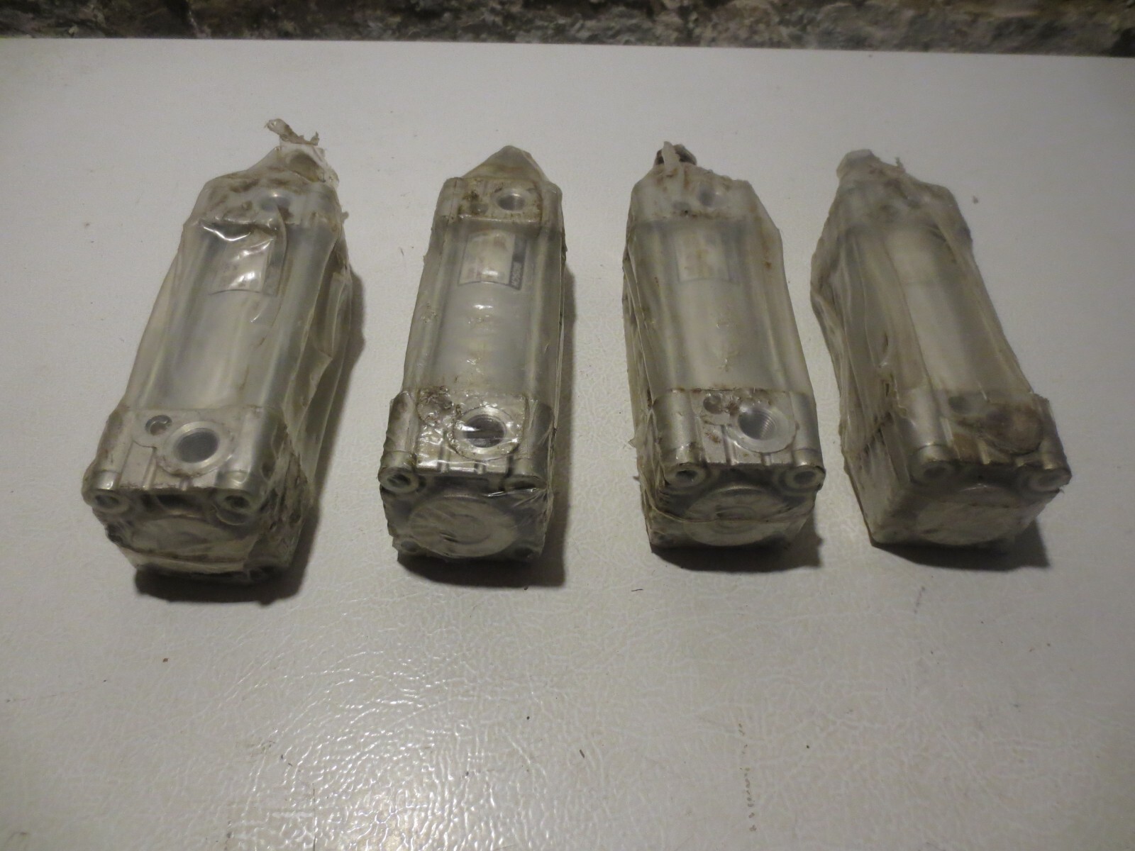 lot of 4 BOSCH 0822241002 TRB AIR CYLINDERS 0-822-241-002