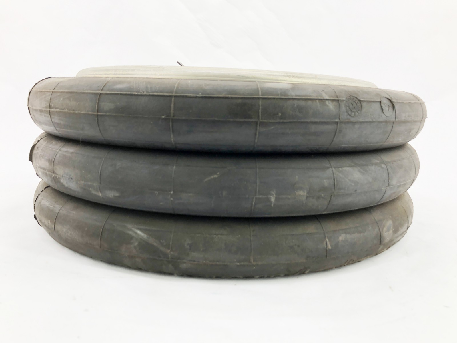 New Firestone W01-358-7802 Air Spring Triple Conv. 3/4NPT 313C 4X3/8BN – No Box