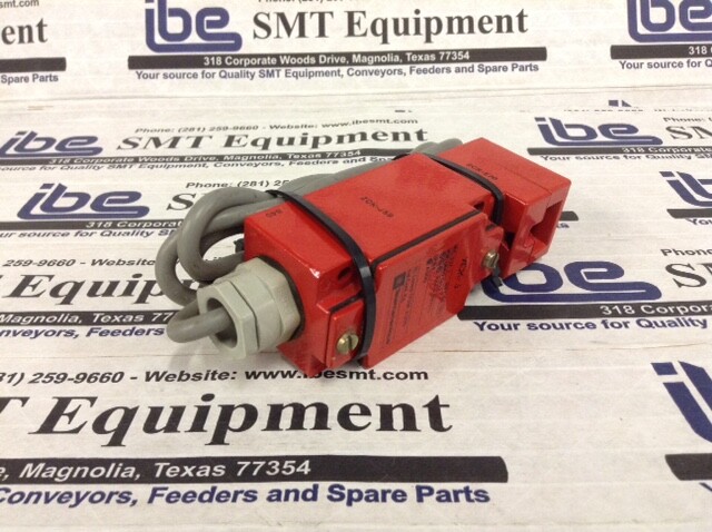 NEW Lot of (3) Telemecanique Safety Interlock XCK-J5910H7 w/Warranty