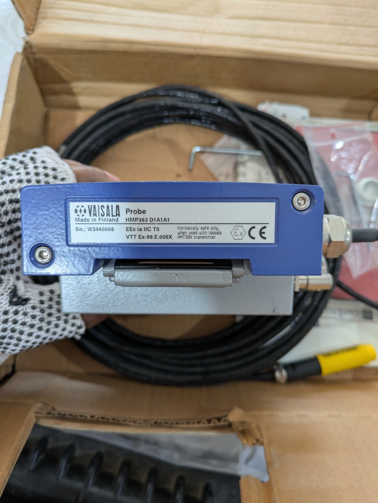 VAISALA HMP363 D1A1A1 HUMIDITY AND TEMPRATURE PROBE