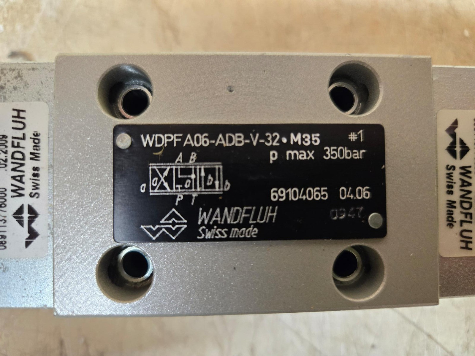 NOS Wandfluh Hydraulic Proportional Spool Valve WDPFA06-ADB-V-32-G24/M35/55