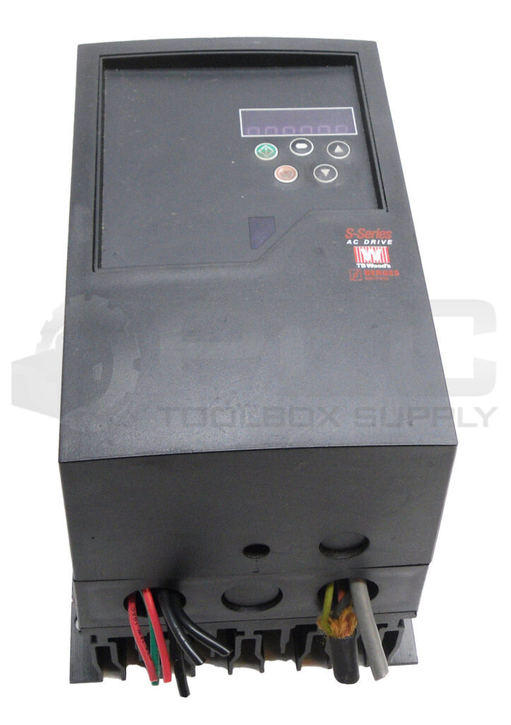 TB WOODS SE1C40010D01 AC DRIVE 380-480V 50/60HZ 3PH 2.2A