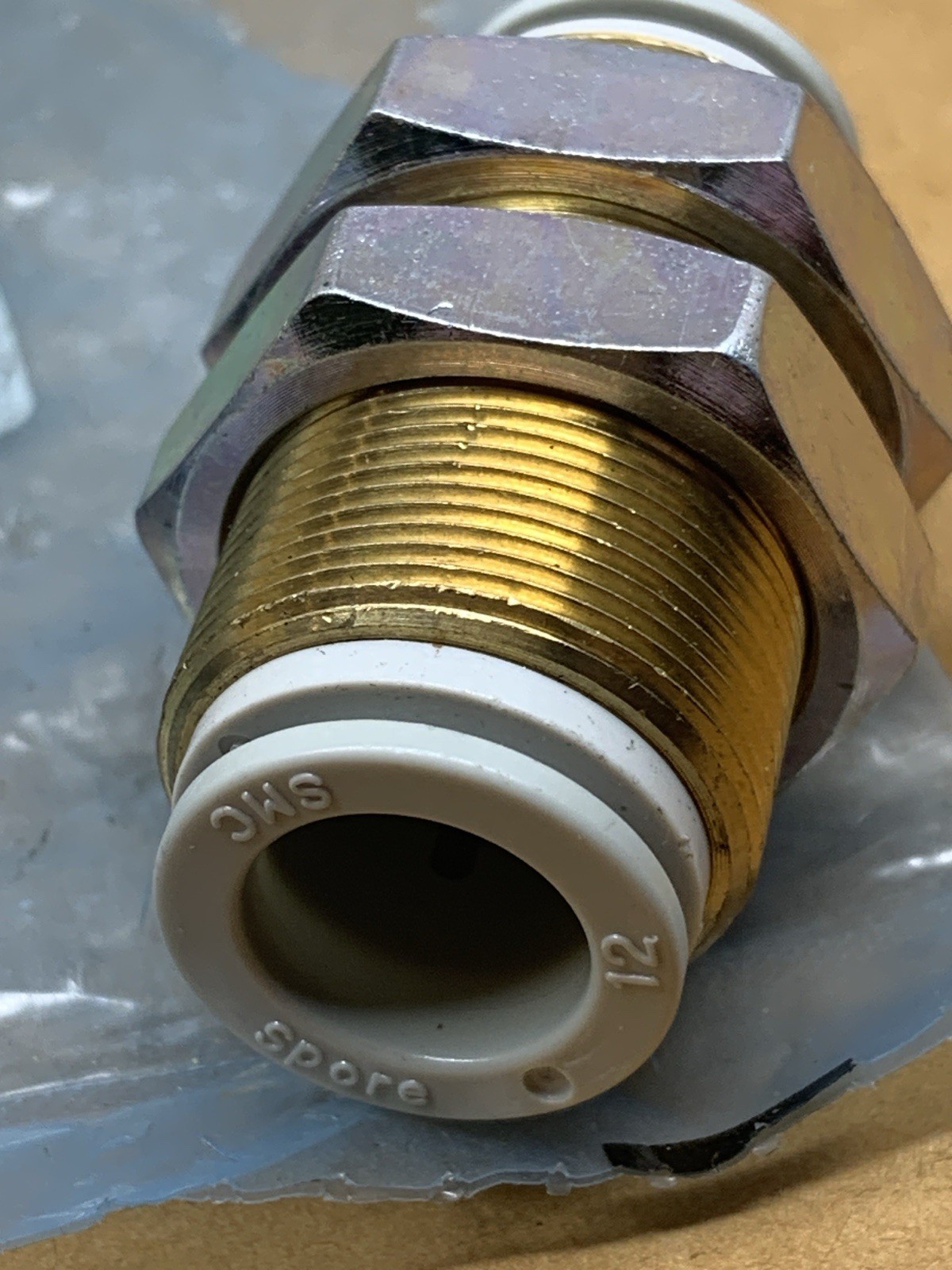 SMC KQ2E12-00 BULKHEAD UNION 12mm TUBING ( BAG OF 5) FREE SHIPPING