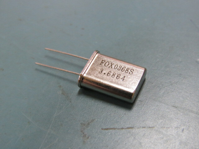 FOX ELECTRONICS FOX0368S Qty of 35 per Lot Crystals 3.6864MHz SERIES