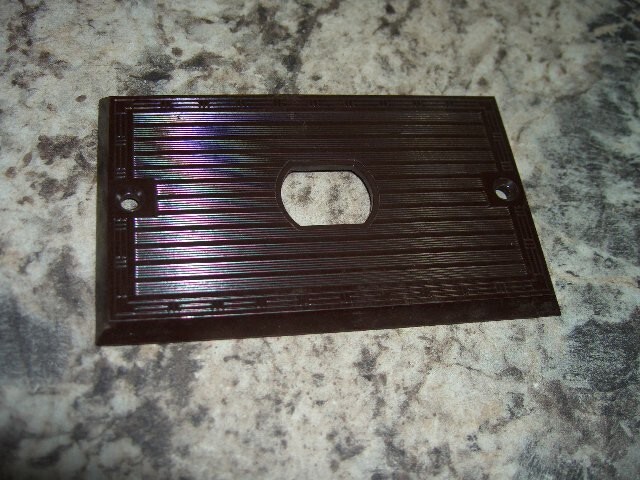 Vintage p&s despard art deco cover plate vertical switch cover ribbed NO SCREWS