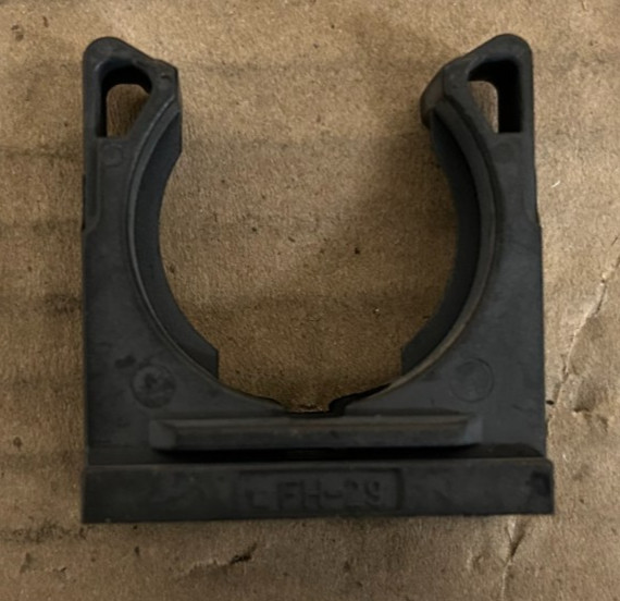 ABB PMA Conduit Support Clamp 29MM BVH-29-020 Lot of 25 PMA CLIP BFH-29-0 Hanger