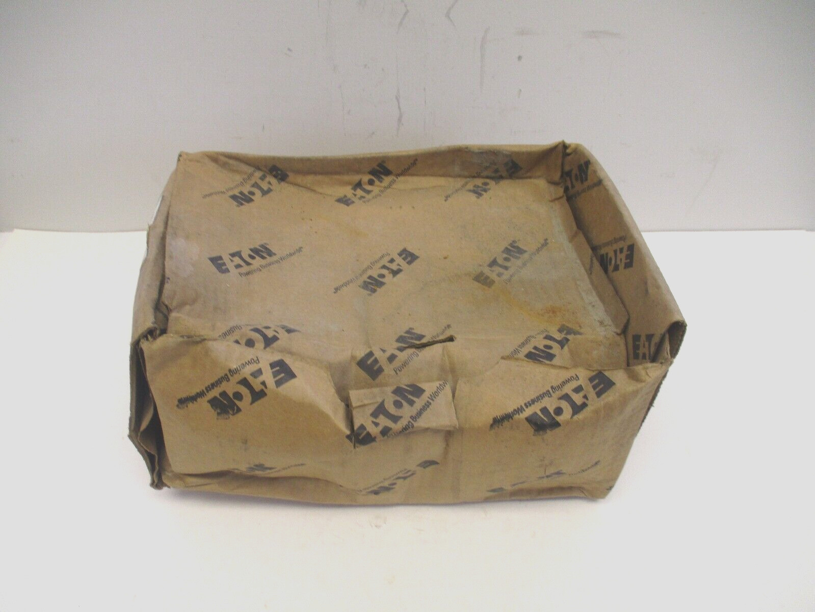 EATON B-LINE STAINLESS STEEL CLEVIS FITTING PN: B358-6SS4 LOT OF 2 FITTINGS