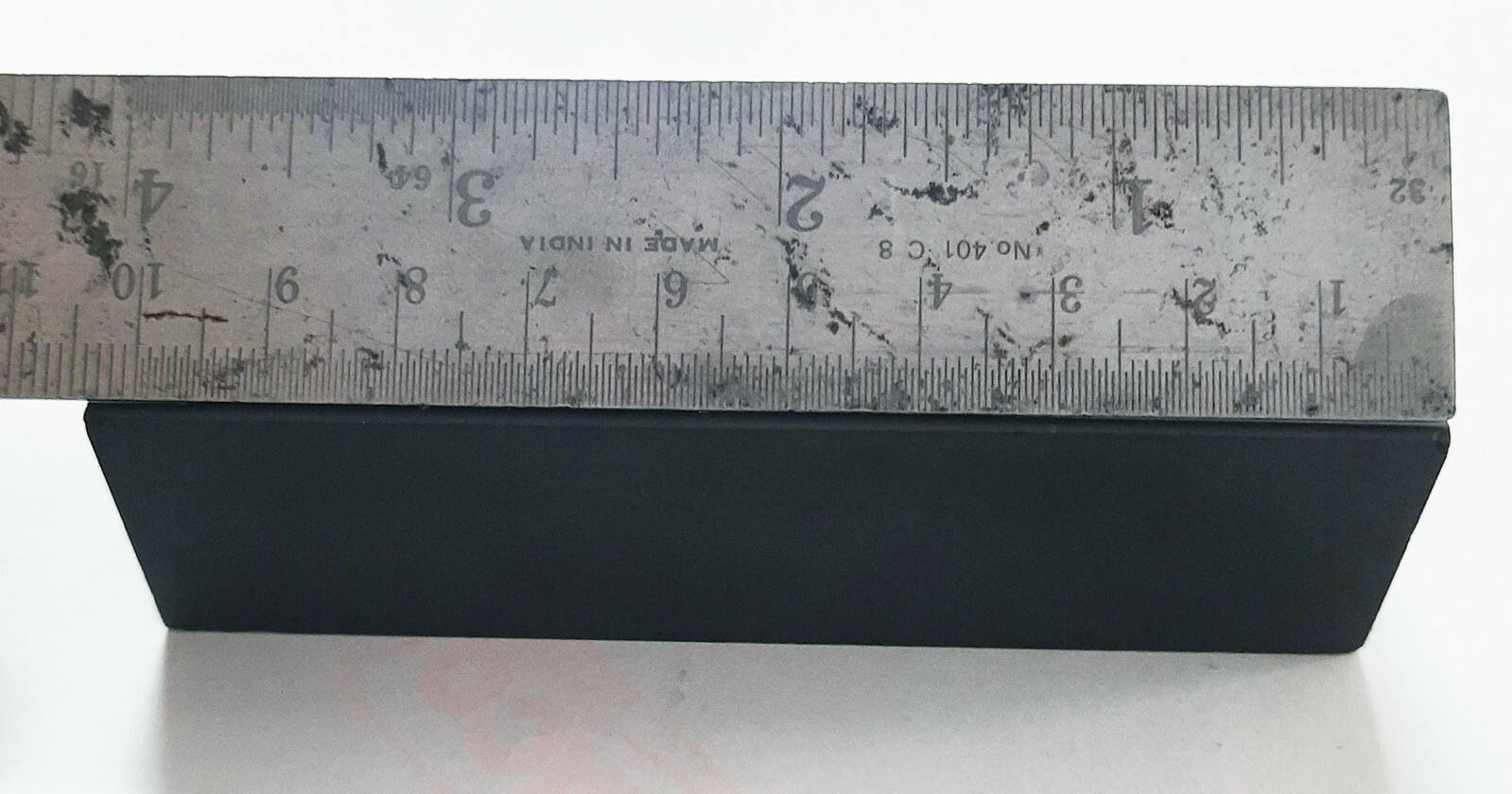UNOCAL POCO EDM-100 GRAPHITE BLOCK 104 X 26 X 26 mm – NEW – OLD STOCK
