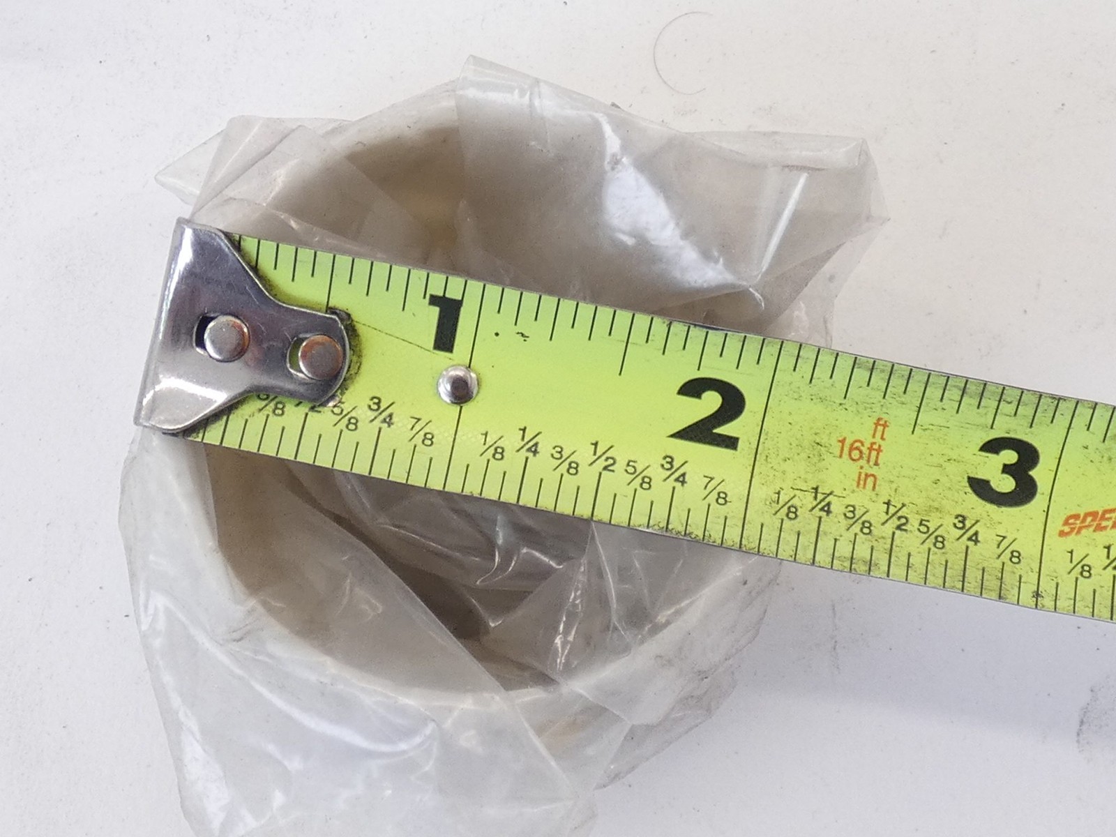 *Lot of 28* MRC ECWM205 White Bearing End Cover – NEW Surplus!