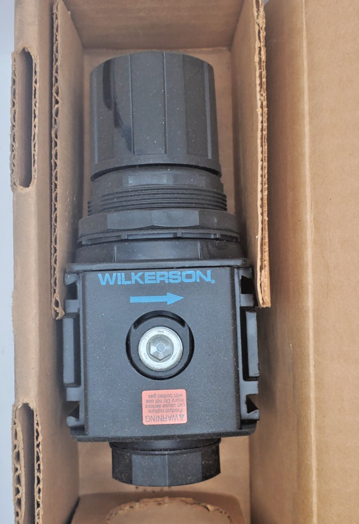NEW WILKERSON R18-02-F000 1/4″ NPT 0-125 PSIG