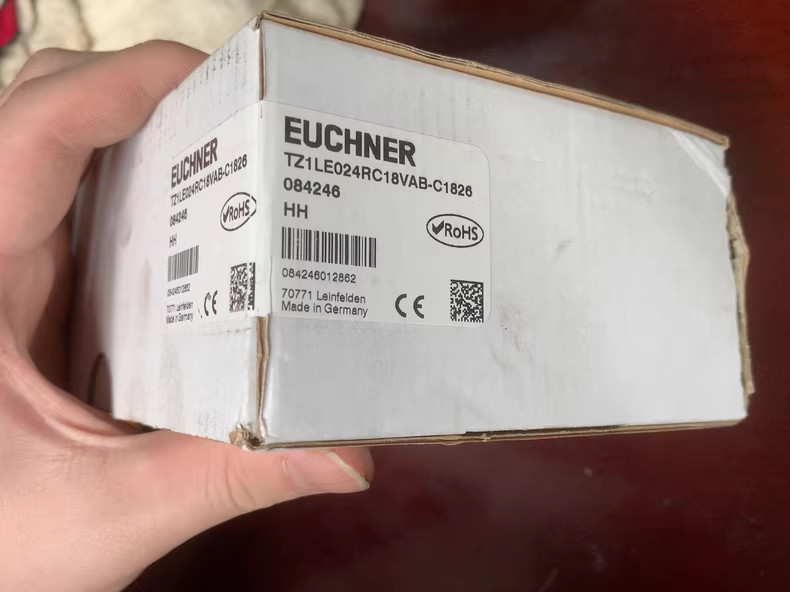 1PCS NEW TZ1LE024RC18VAB-C1826 Spot Goods Fast shipping DHL/Fedex
