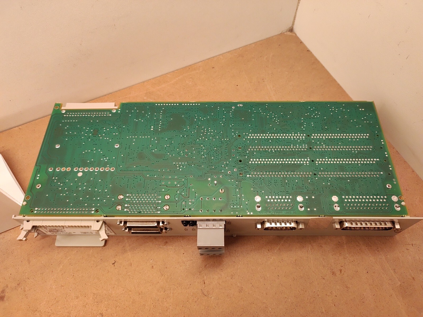 Siemens 6SN1118-0DG23-0AA1 VERSION:D