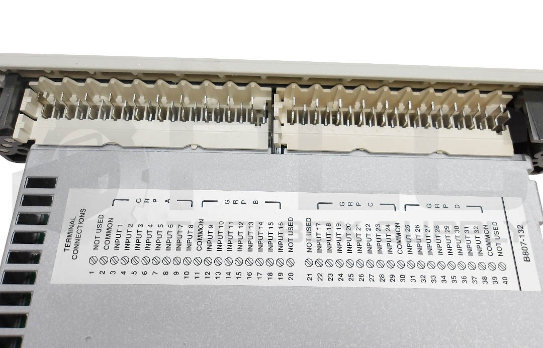 NEW MODICON AS-B807-132 INPUT MODULE 800 I/O 115VAC 32PT