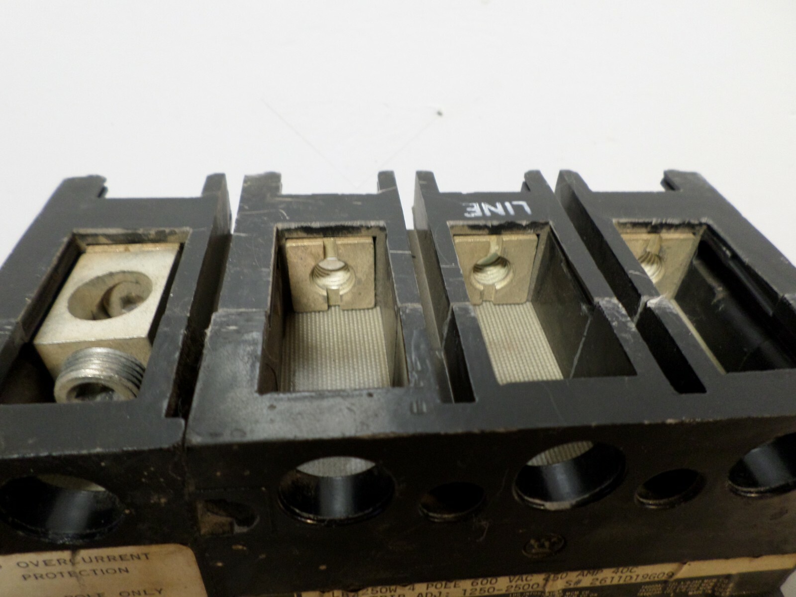 Westinghouse LB4250W 4 Pole 600 VAC 250A Circuit Breaker 250 Amp