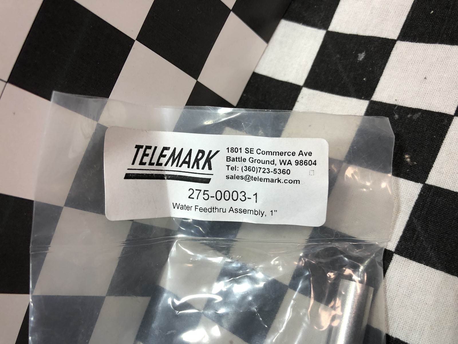 TELEMRK 1″ Dual 3/8″ water feedthrough, 275-0003-1, SHIPSAMEDAY#Box 16 “P5”