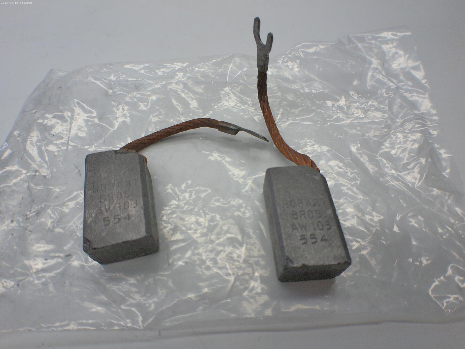 HOBART AW103-554 CARBON BRUSH LOT OF 2 NSNP
