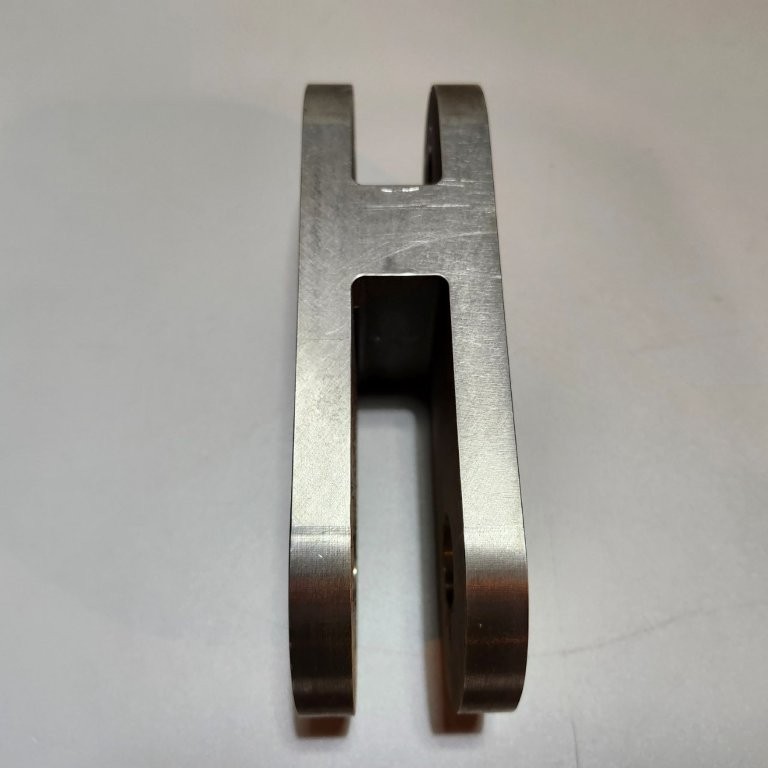 Stainless Steel Machine Connecting Links 6-3/4″ Long x 2-5/8″ Wide x 1-7/8 High