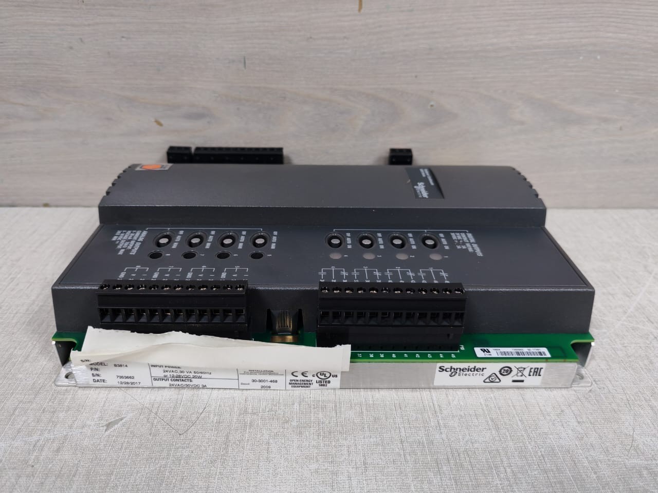 SCHNEIDER ELECTRIC B3814 ANDOVER CONTINUUM B3810 SERIES